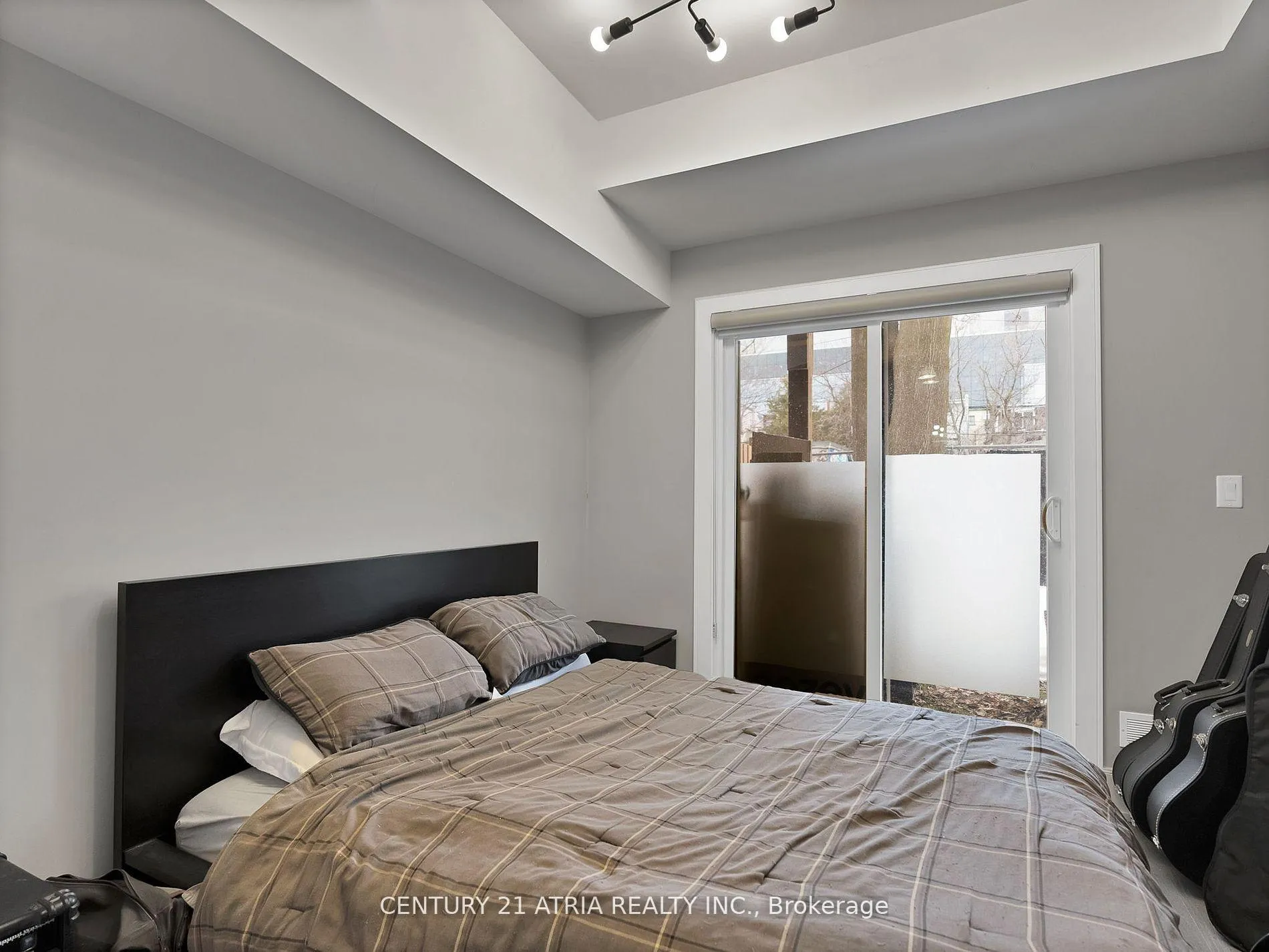 Photo 31 of 15 Rebecca Street, Toronto, Trinity-Bellwoods — HOMEH