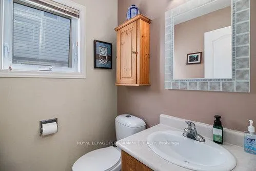 Photo 5 of 27 Briermoor Crescent, Ottawa, Hunt Club Park/Greenboro — HOMEH