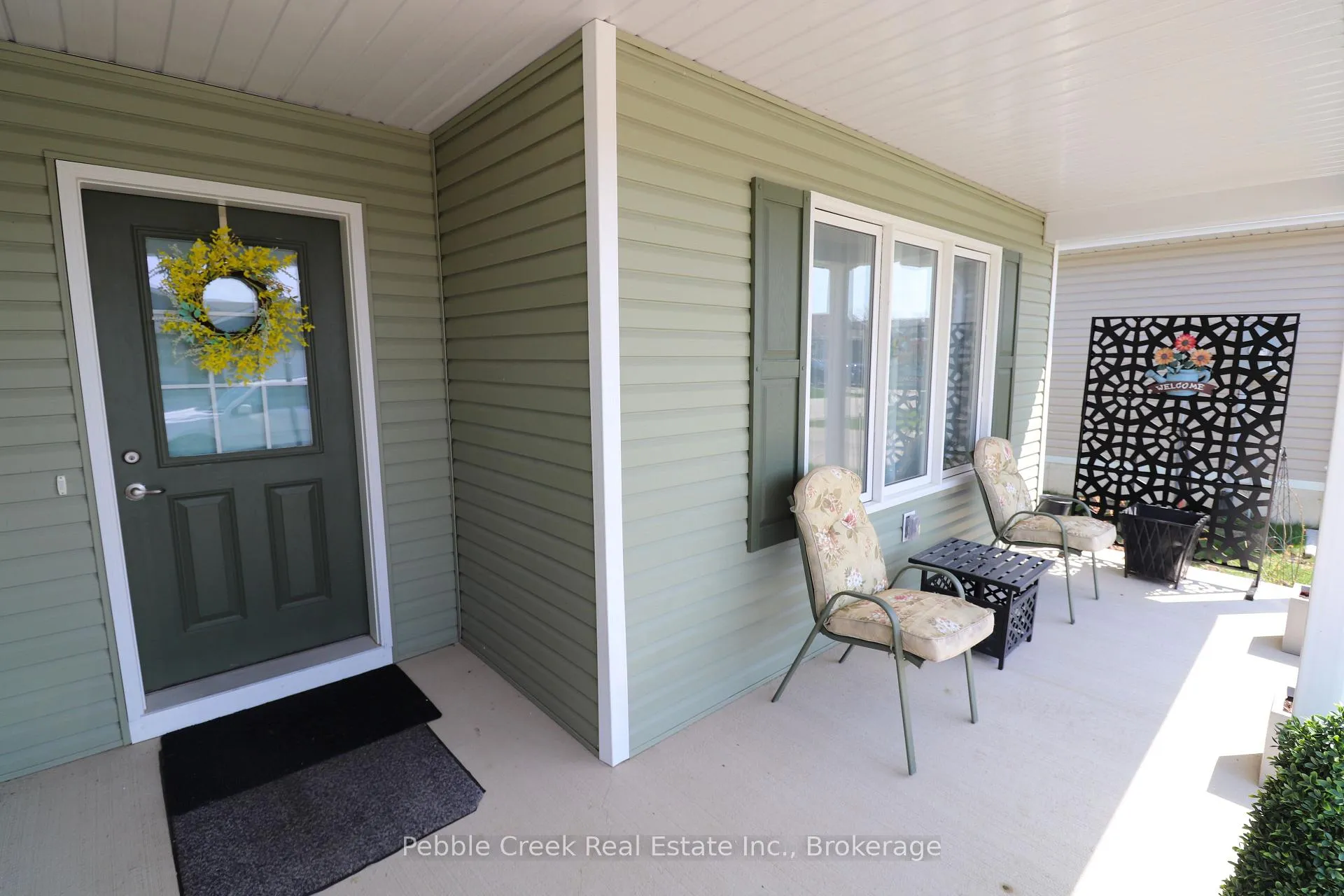 Photo 3 of 6 Highview Street, Ashfield-Colborne-Wawanosh, Colborne — HOMEH