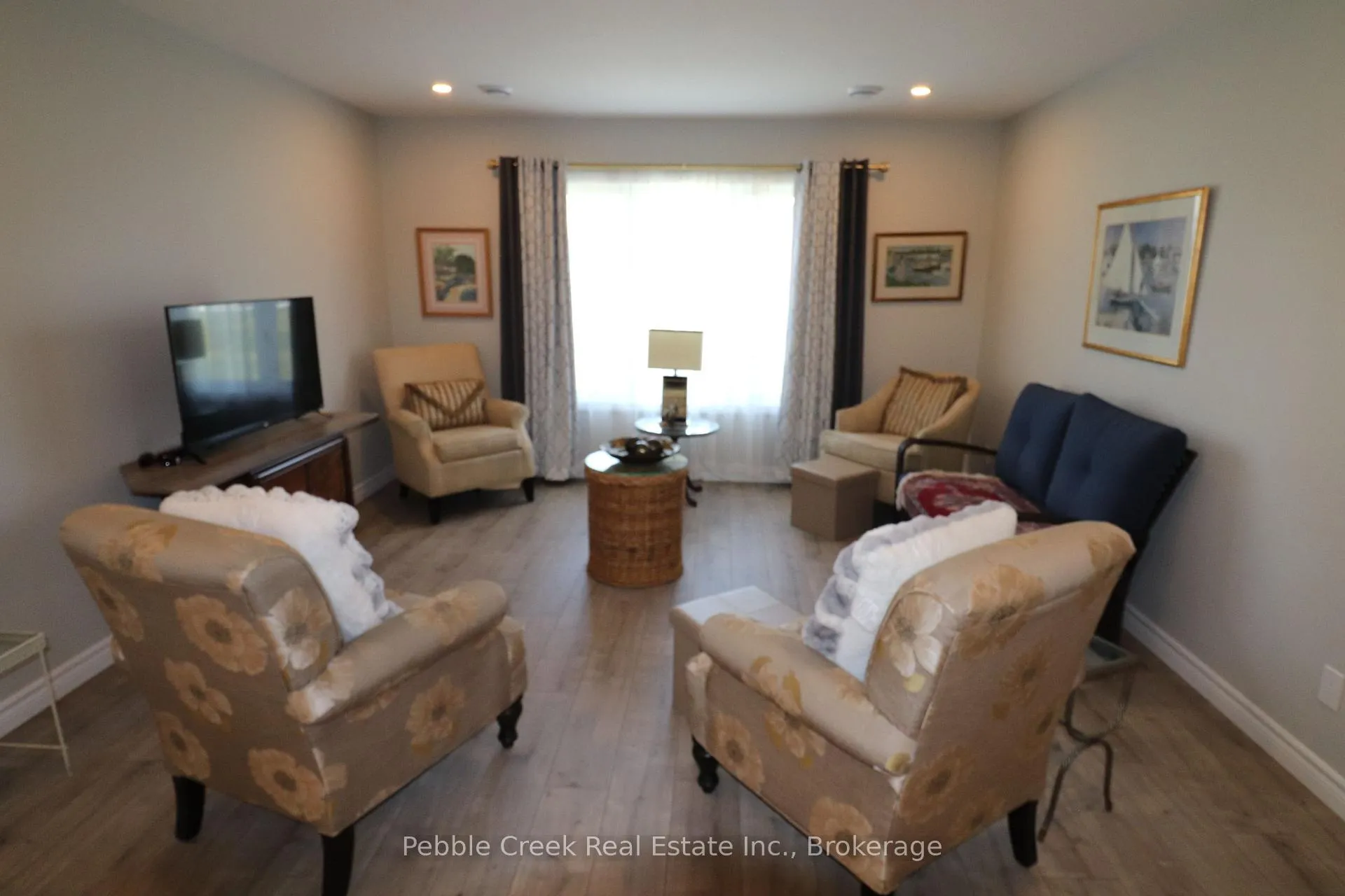 Photo 10 of 6 Highview Street, Ashfield-Colborne-Wawanosh, Colborne — HOMEH