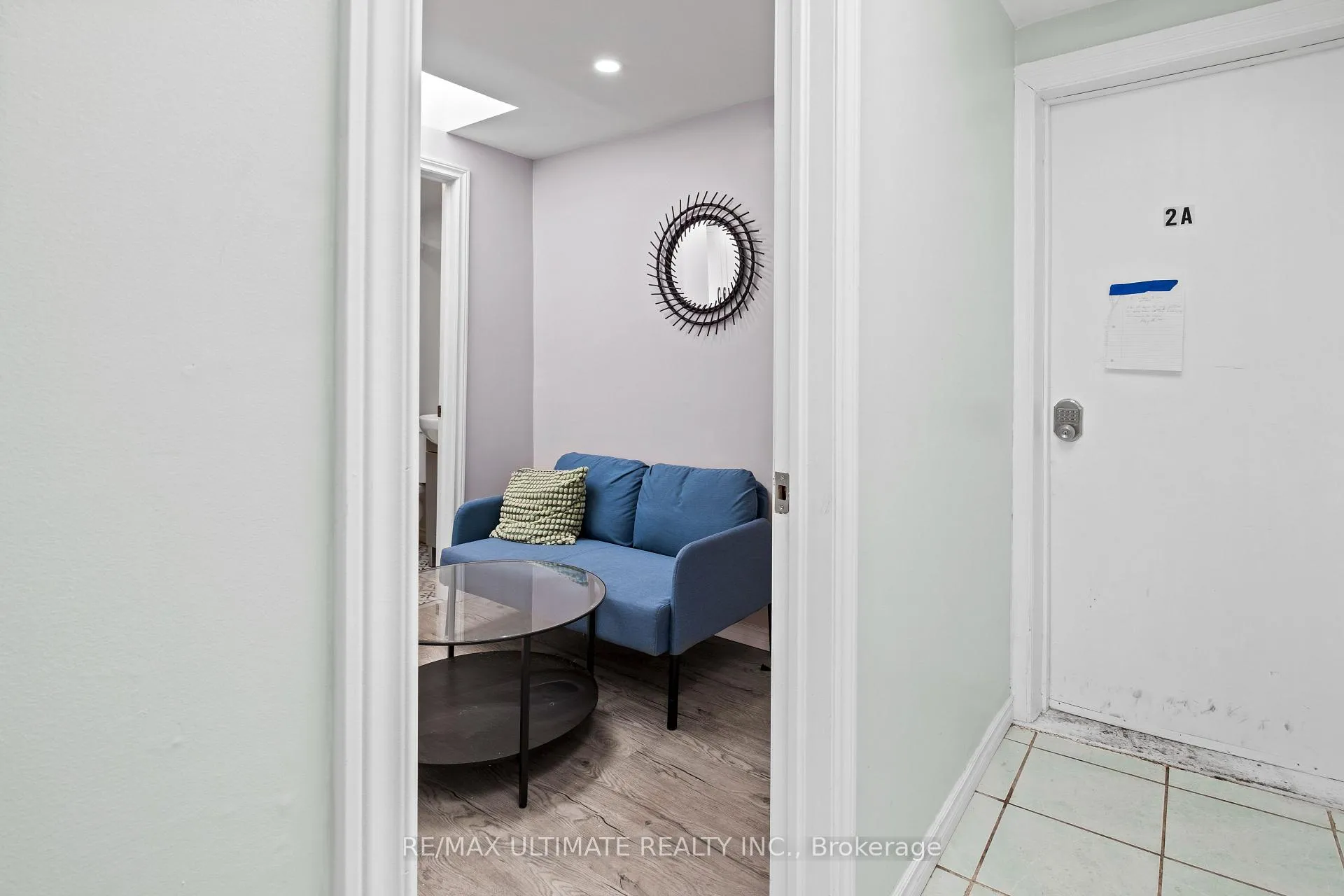 Photo 16 of 658 Dundas Street W, Toronto, Kensington-Chinatown — HOMEH
