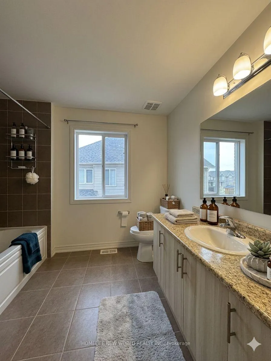 Photo 8 of 49 Artania Street, Oshawa, Windfields — HOMEH