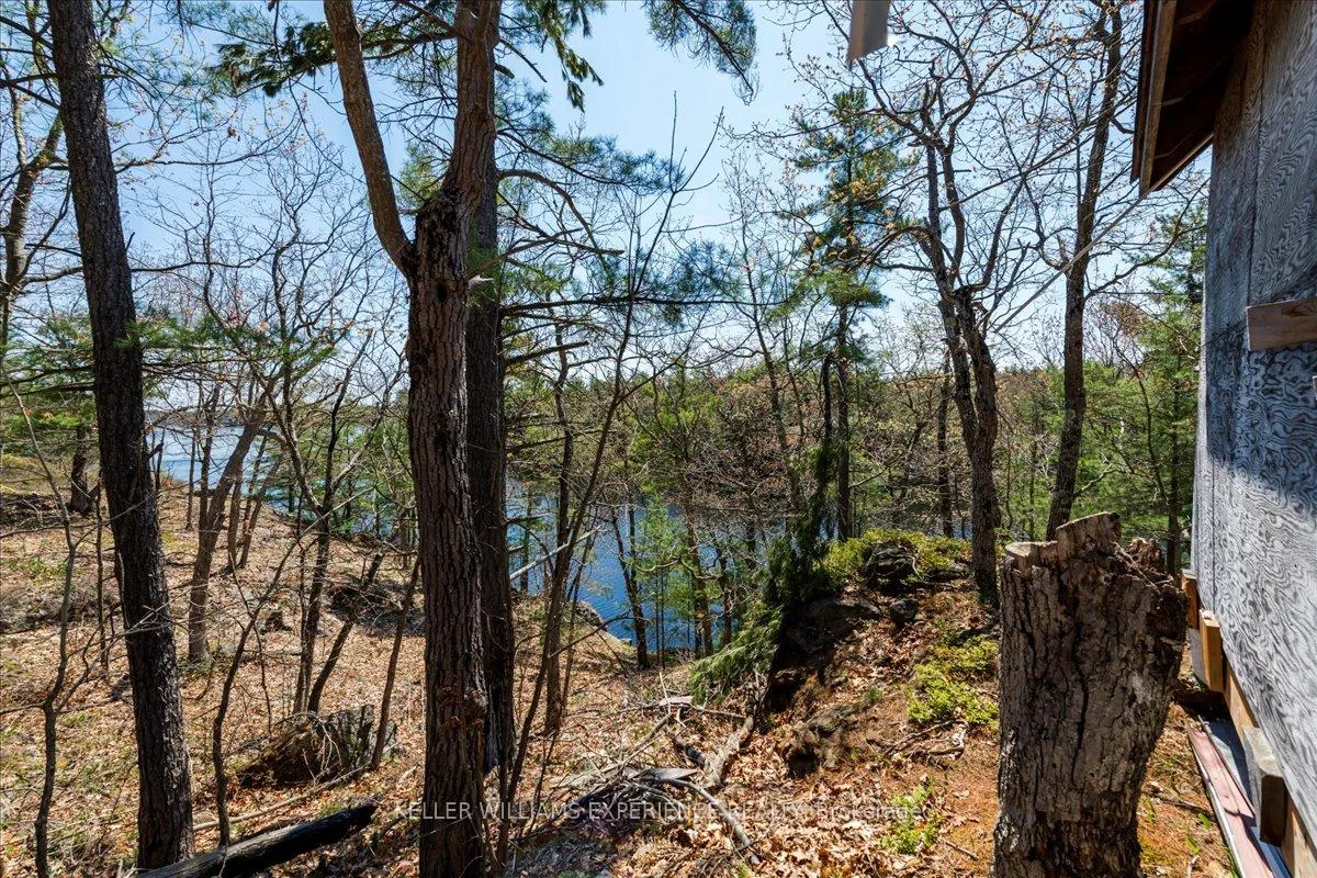 Photo 7 of 1075 Heintzman Gate, Gravenhurst, Morrison — HOMEH