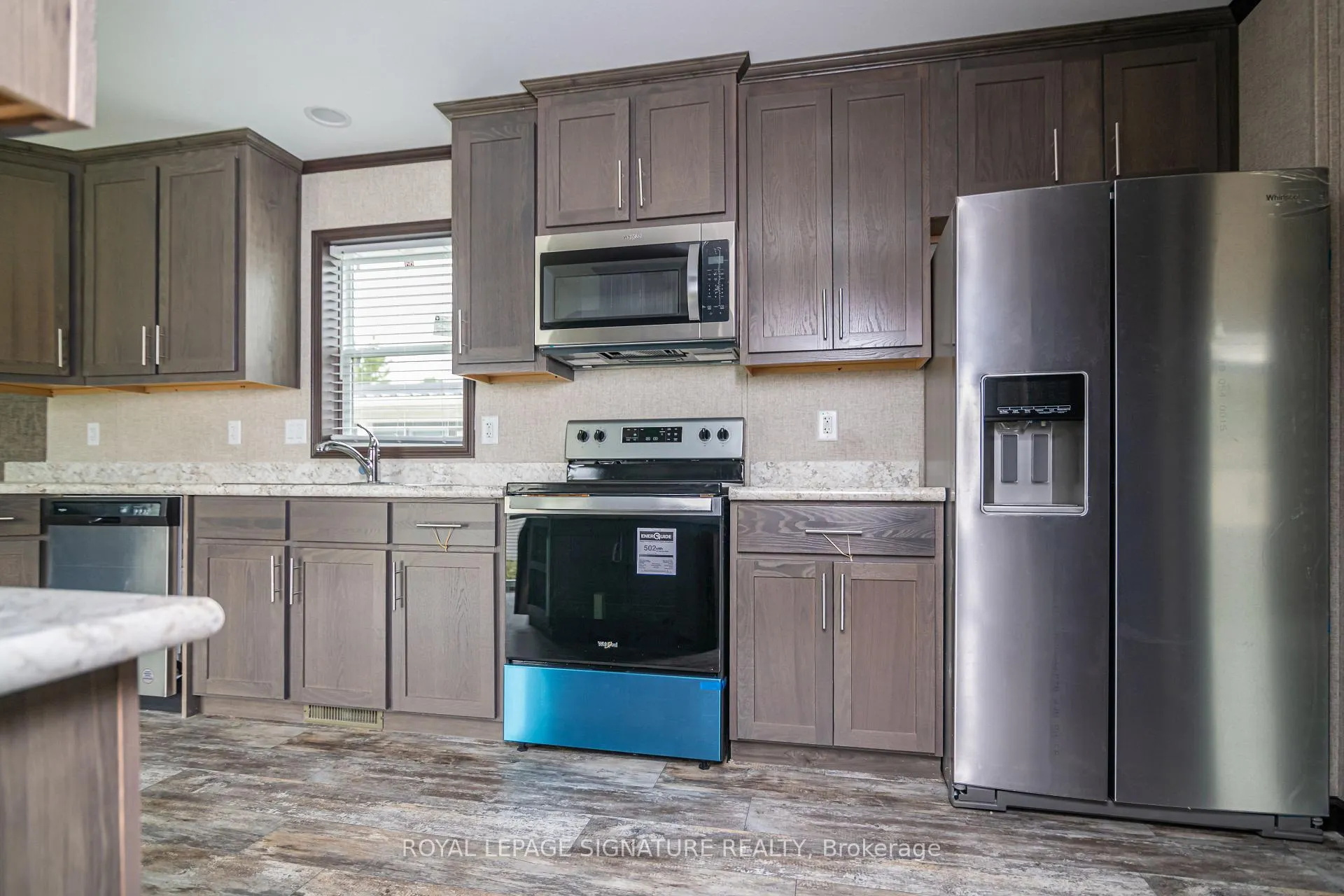 Photo 8 of 126 Regency Drive, Chatham-Kent, Chatham — HOMEH