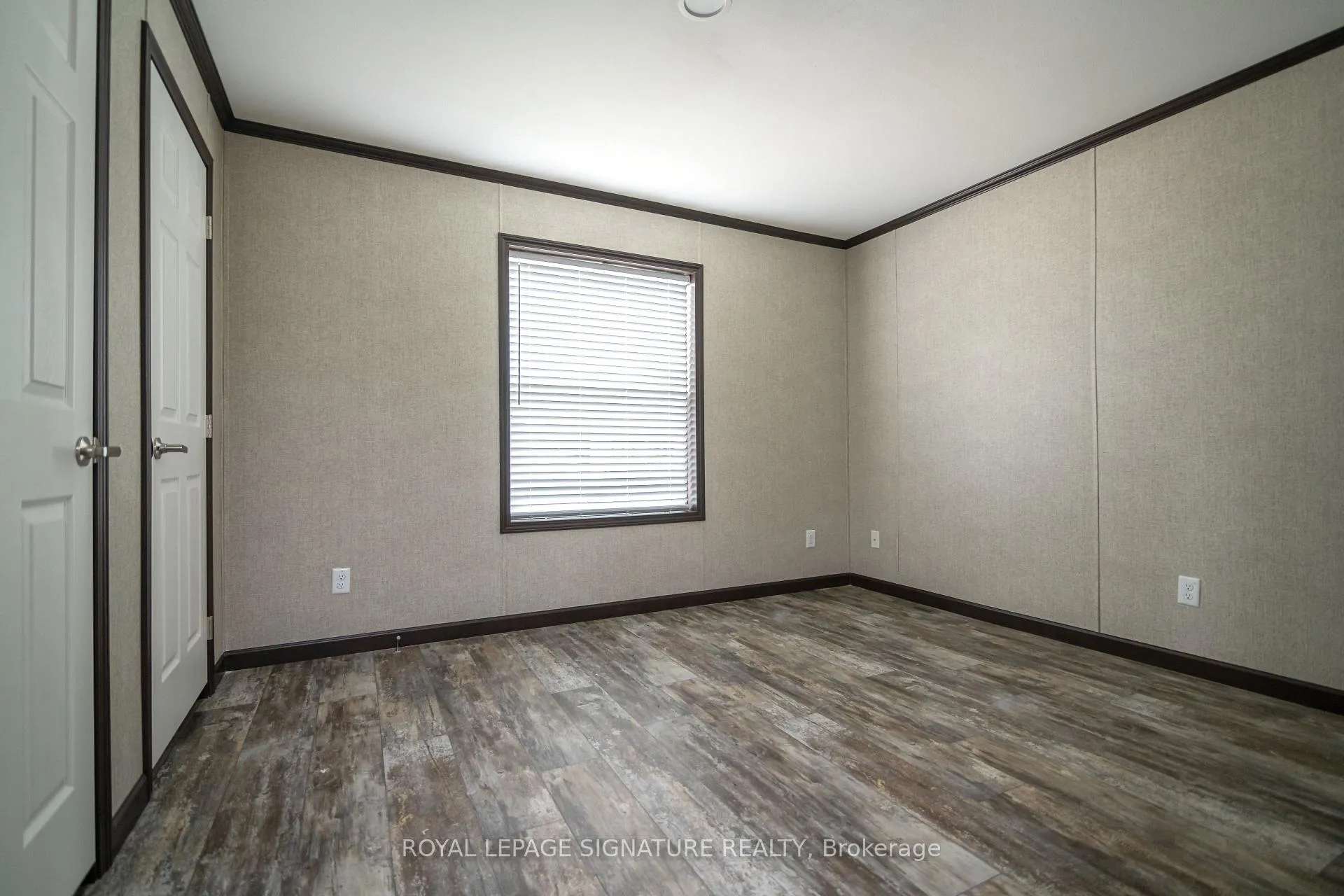 Photo 20 of 126 Regency Drive, Chatham-Kent, Chatham — HOMEH
