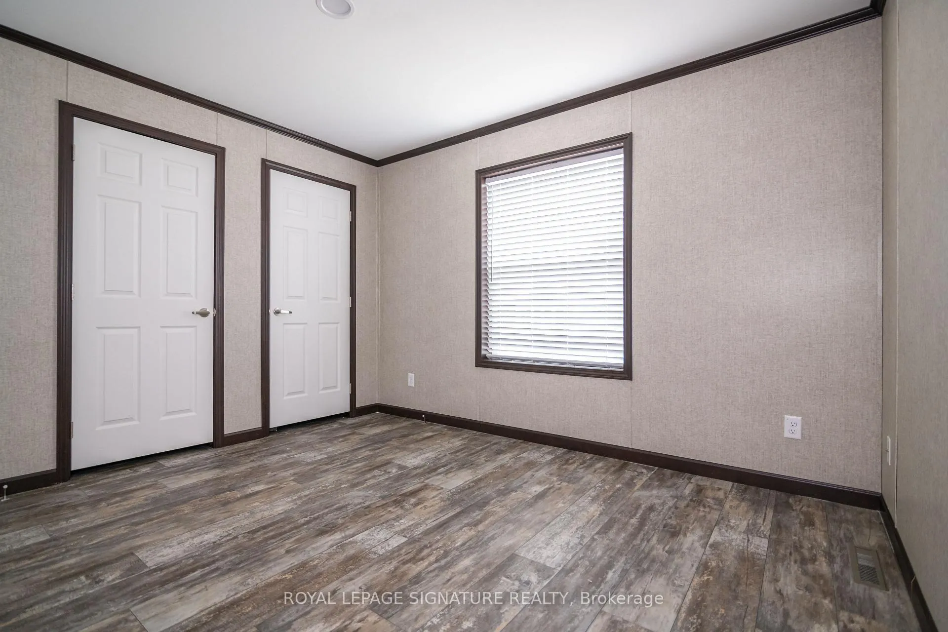 Photo 21 of 126 Regency Drive, Chatham-Kent, Chatham — HOMEH