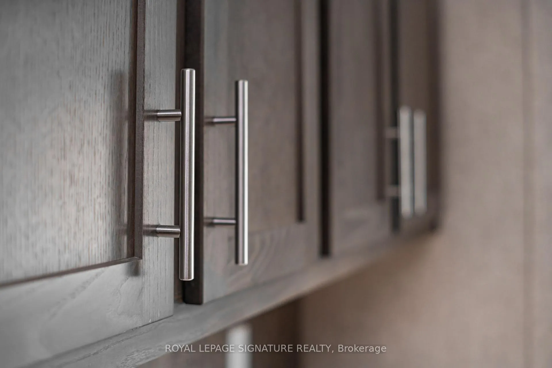 Photo 26 of 126 Regency Drive, Chatham-Kent, Chatham — HOMEH