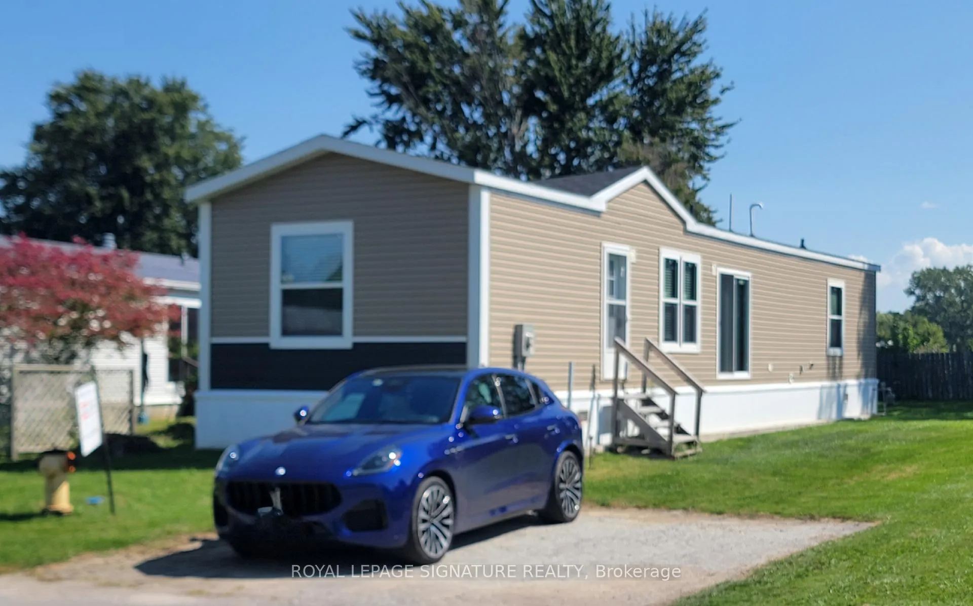 Photo 36 of 126 Regency Drive, Chatham-Kent, Chatham — HOMEH