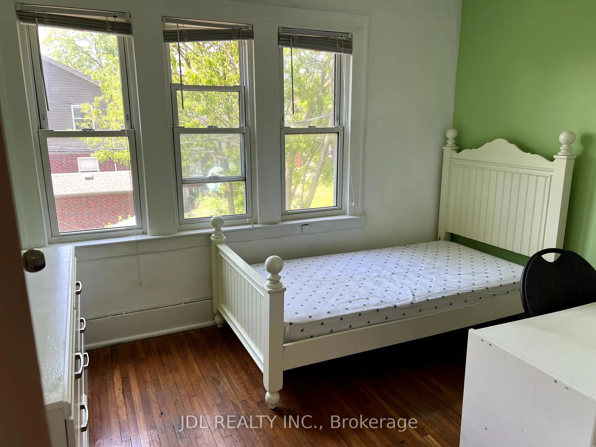 Photo 13 of 703-705 Partington Avenue, Windsor — HOMEH