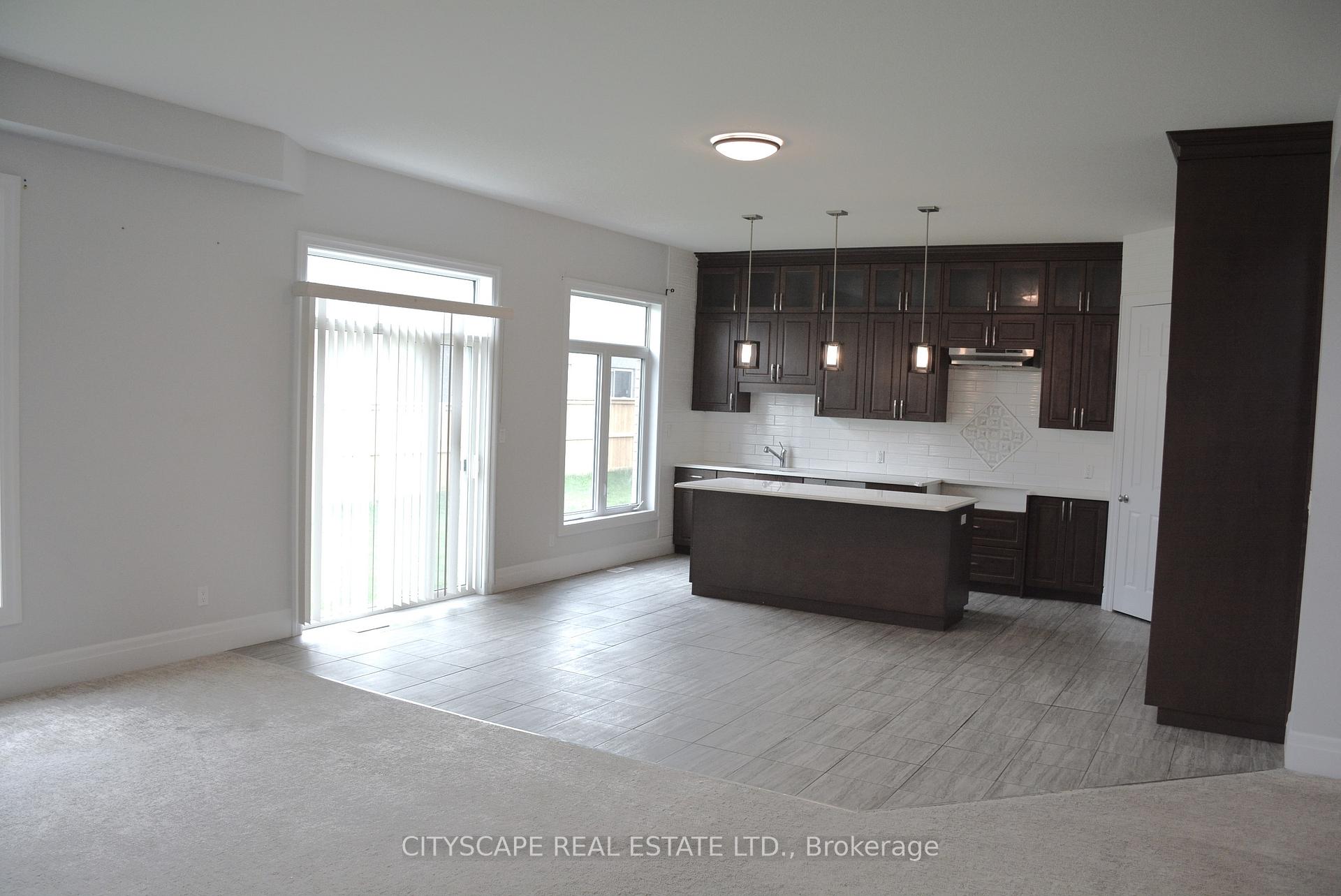 Photo 3 of 5 Sass Crescent, Brant, Paris — HOMEH