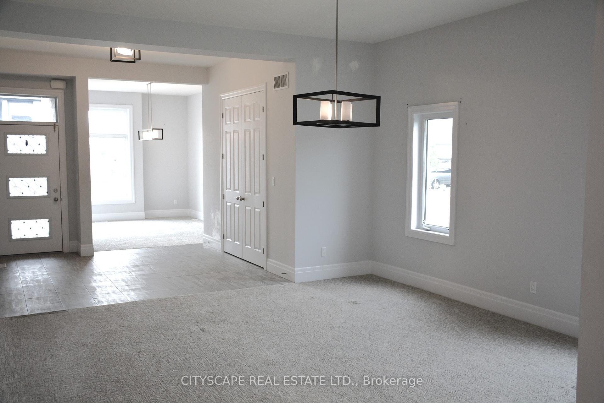 Photo 9 of 5 Sass Crescent, Brant, Paris — HOMEH