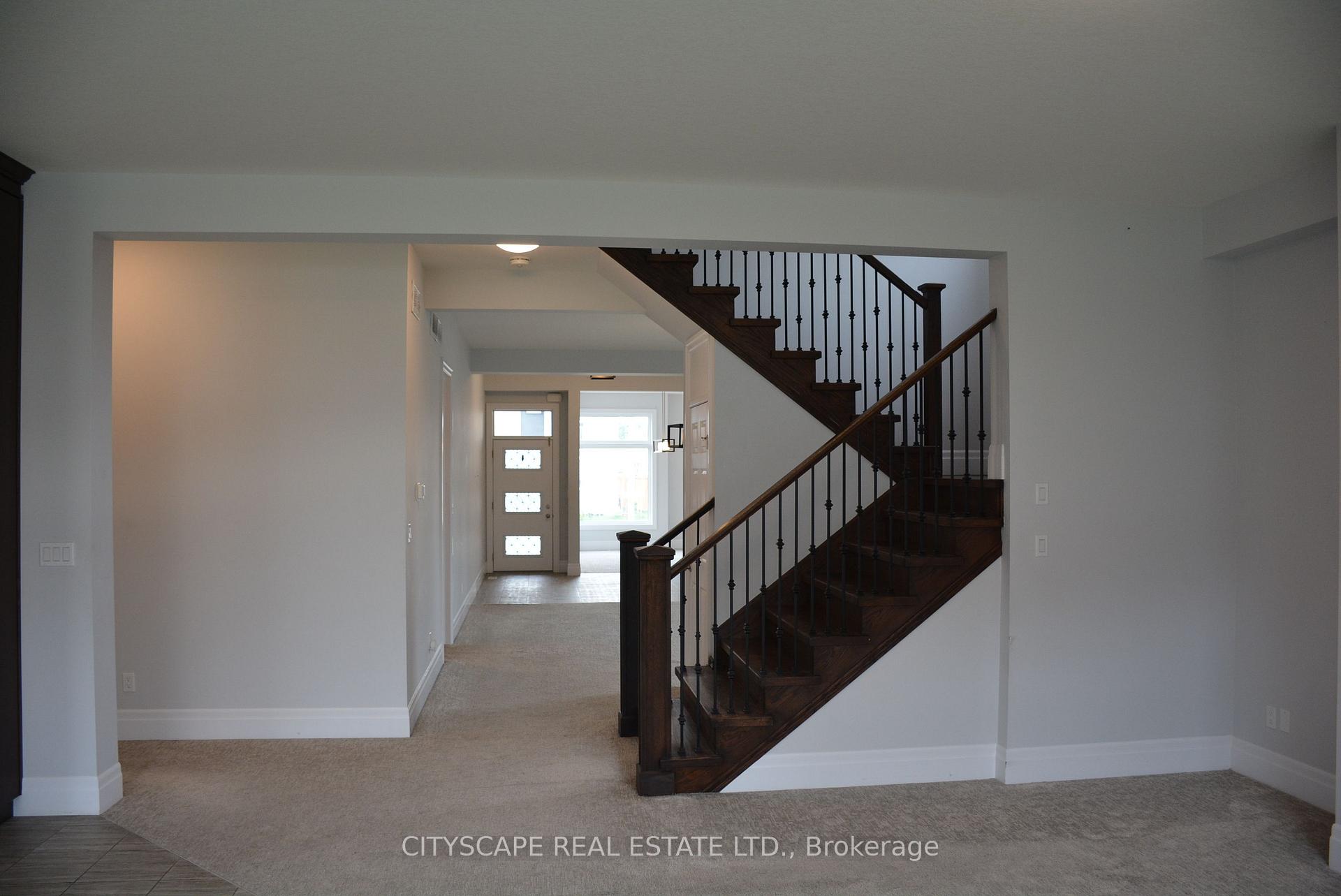 Photo 11 of 5 Sass Crescent, Brant, Paris — HOMEH