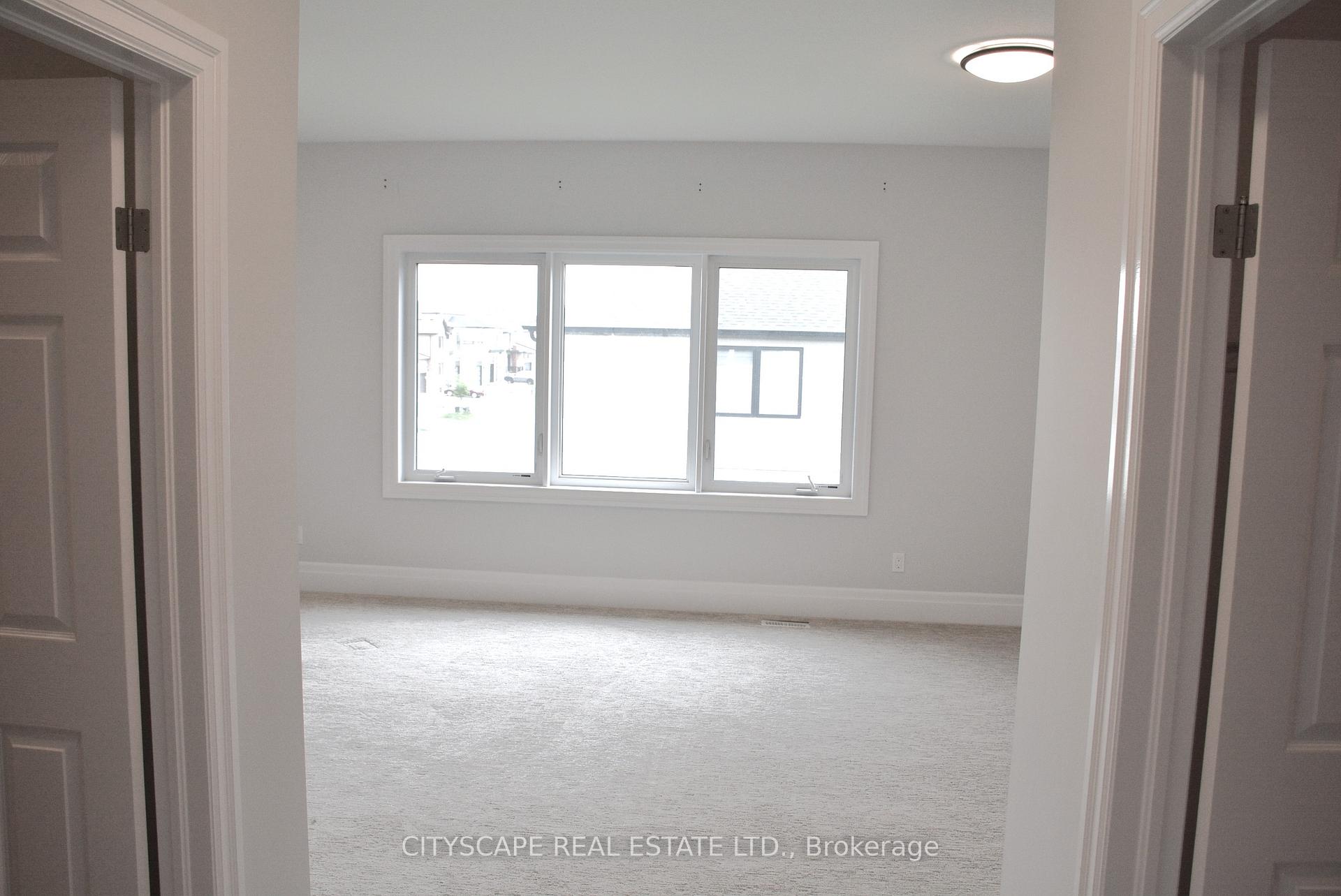 Photo 16 of 5 Sass Crescent, Brant, Paris — HOMEH