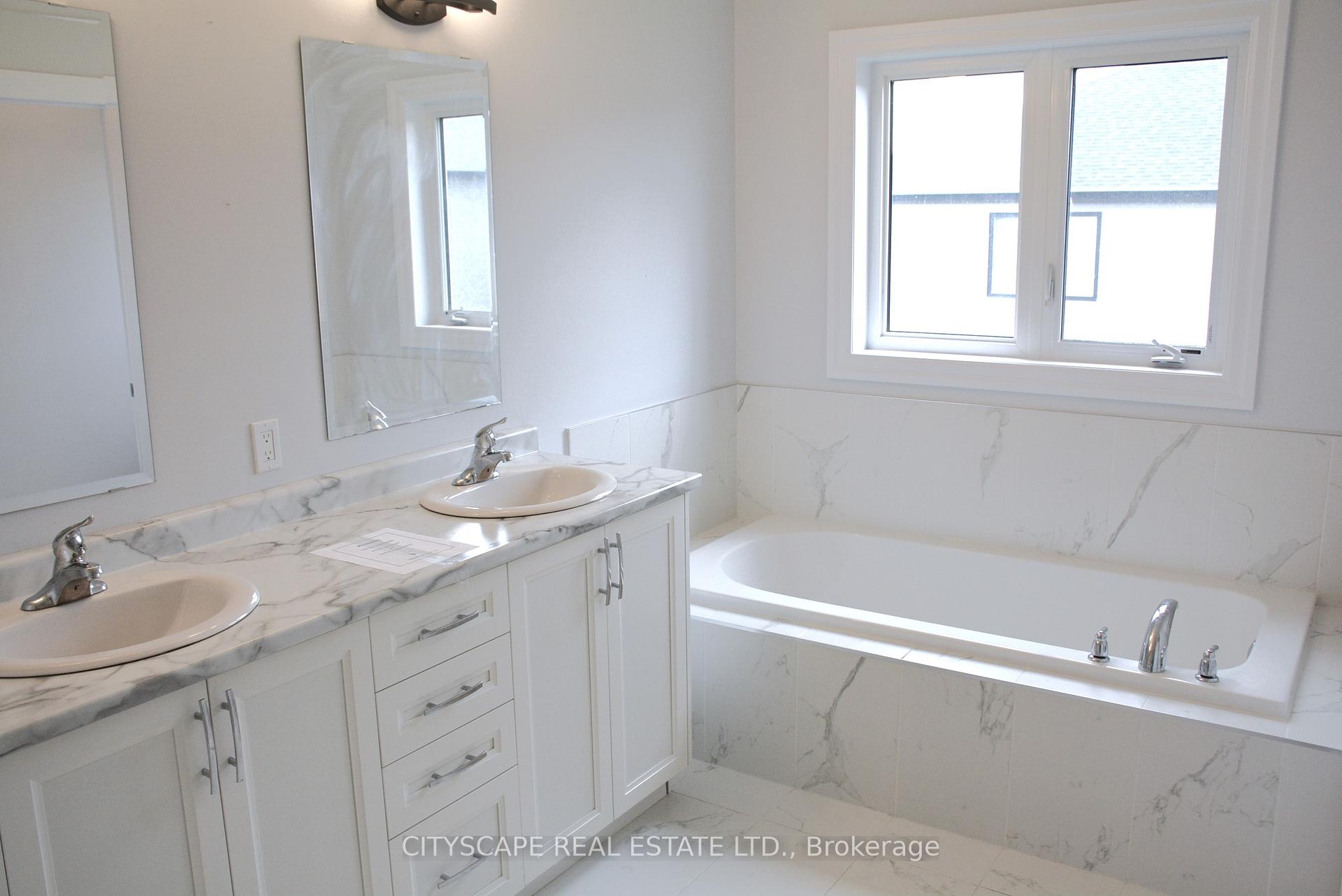 Photo 21 of 5 Sass Crescent, Brant, Paris — HOMEH