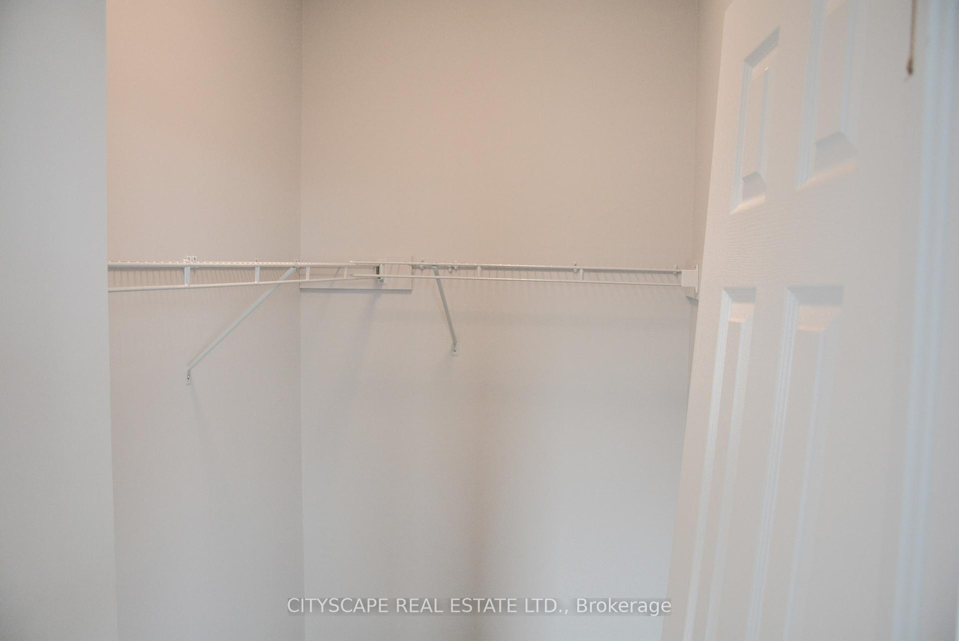 Photo 29 of 5 Sass Crescent, Brant, Paris — HOMEH