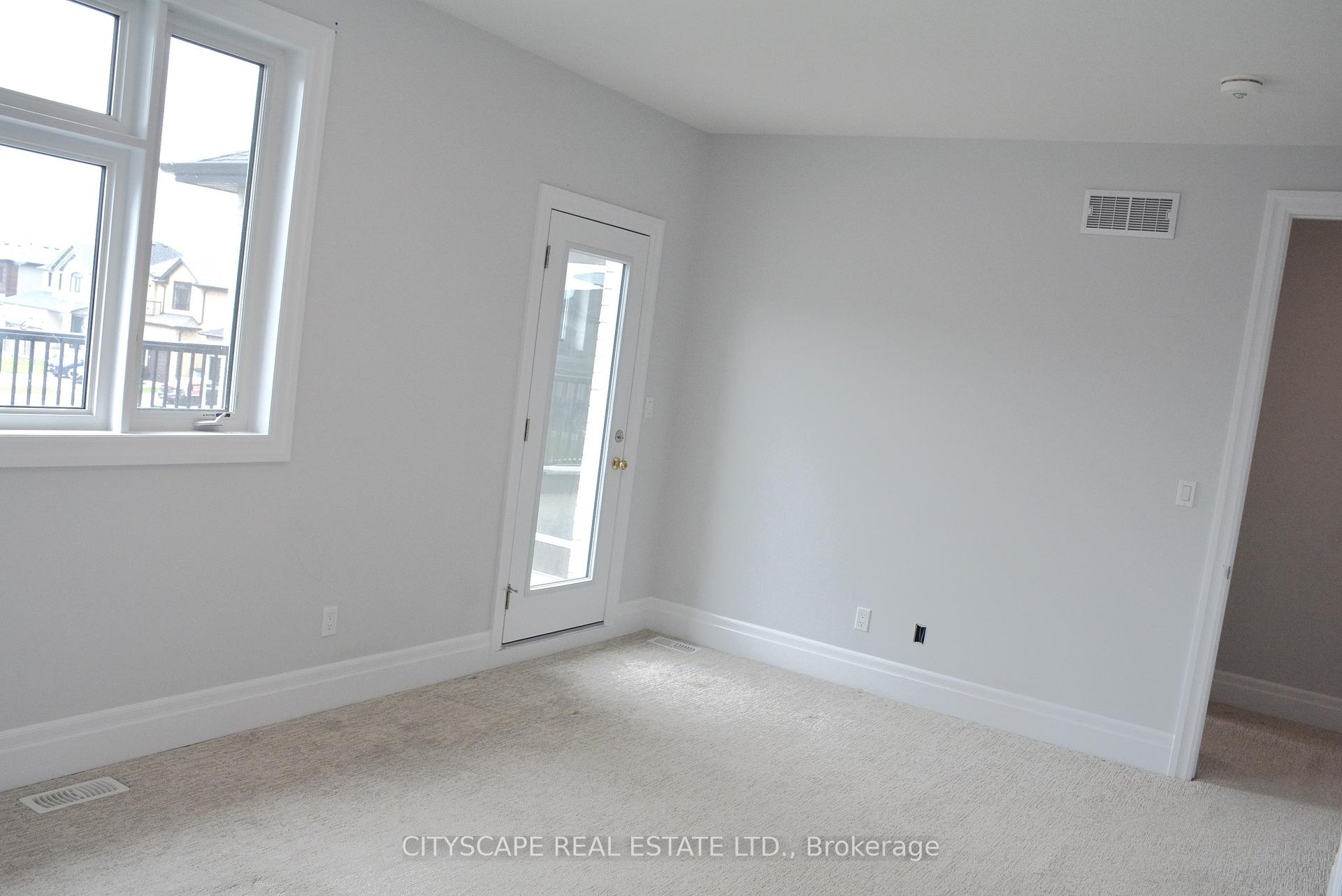 Photo 30 of 5 Sass Crescent, Brant, Paris — HOMEH