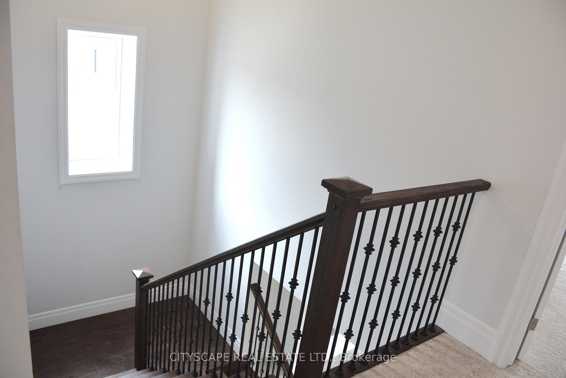 Photo 40 of 5 Sass Crescent, Brant, Paris — HOMEH