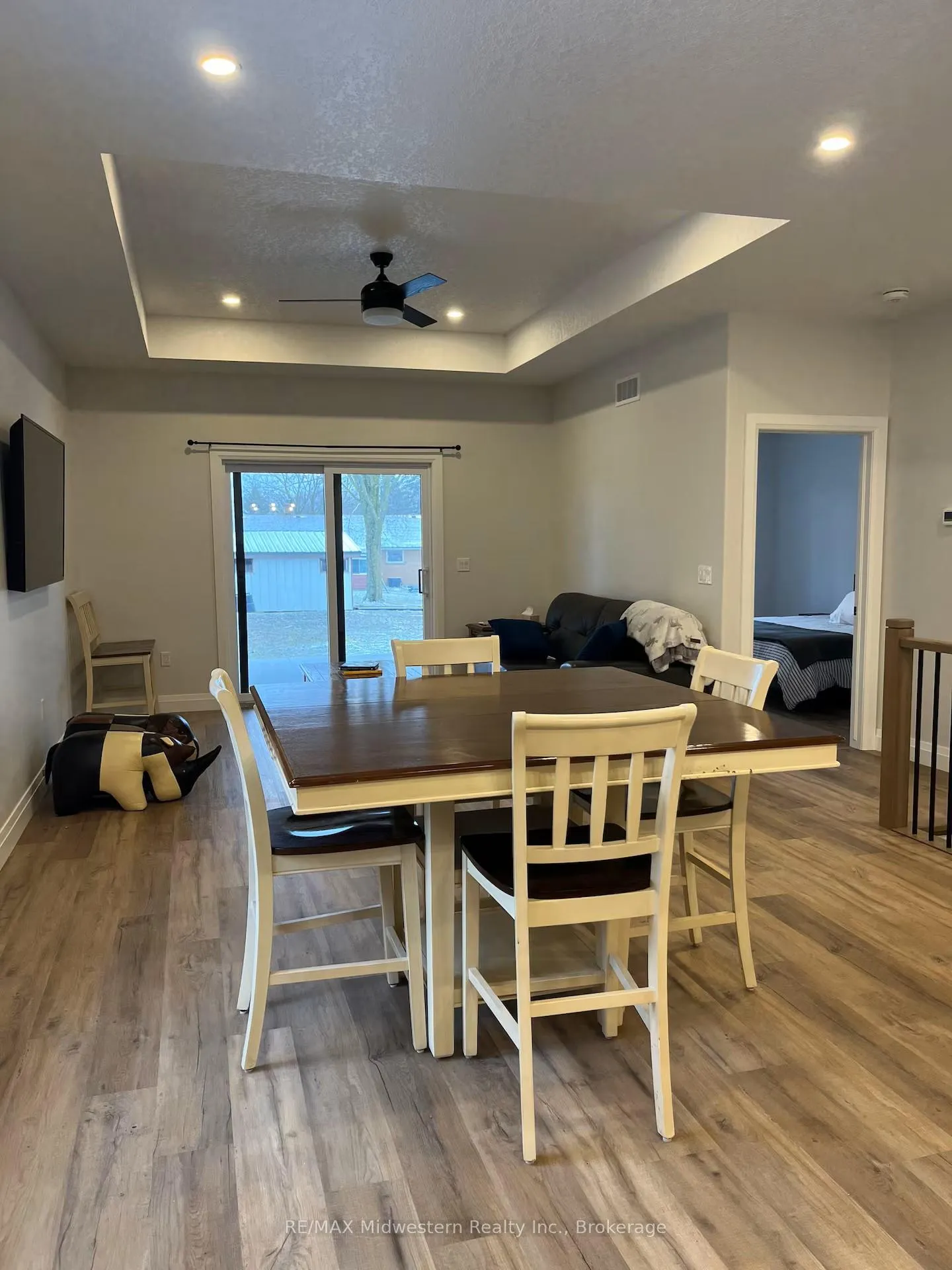 Photo 4 of 23 William Street S, Minto — HOMEH