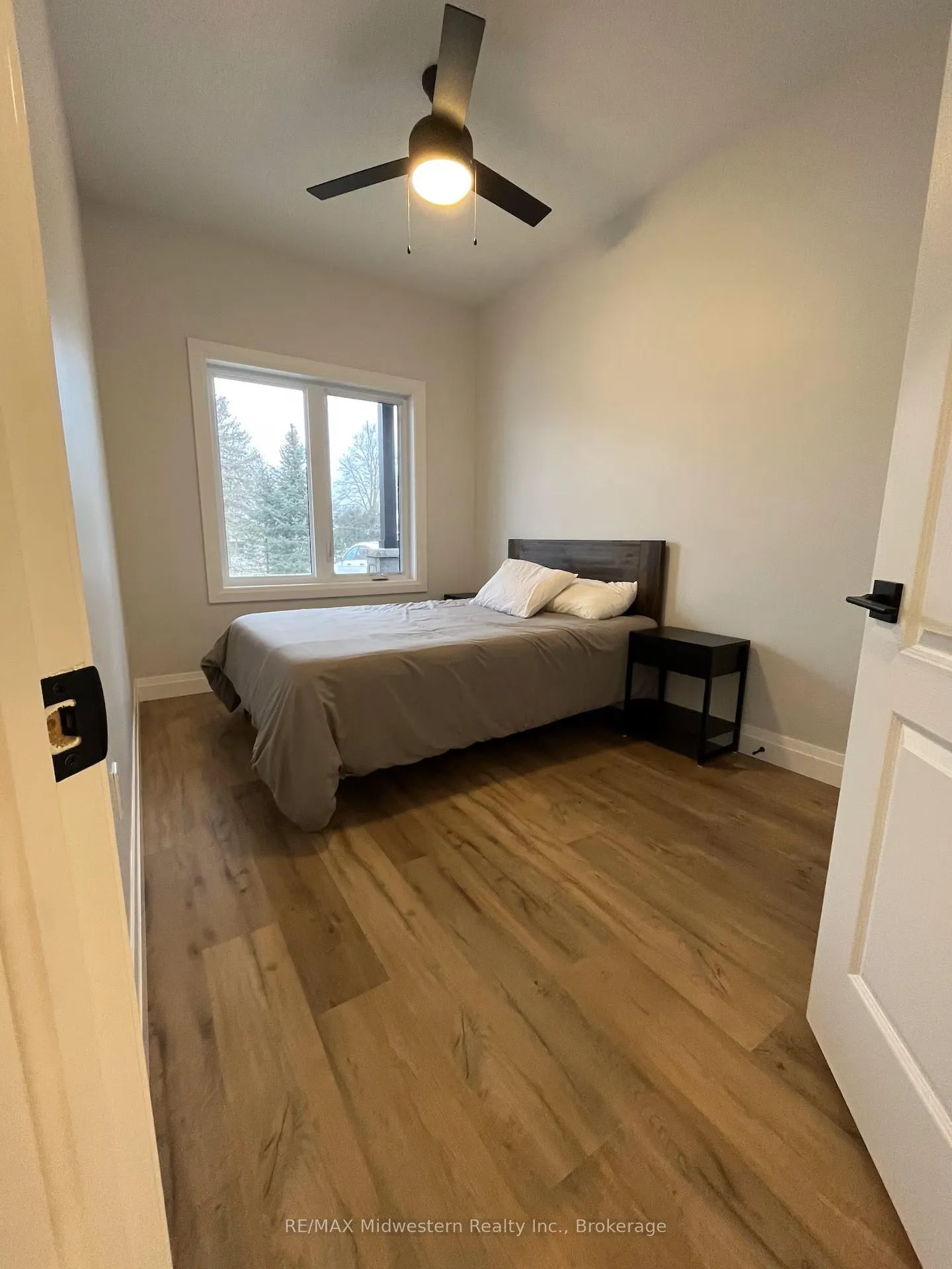 Photo 8 of 23 William Street S, Minto — HOMEH