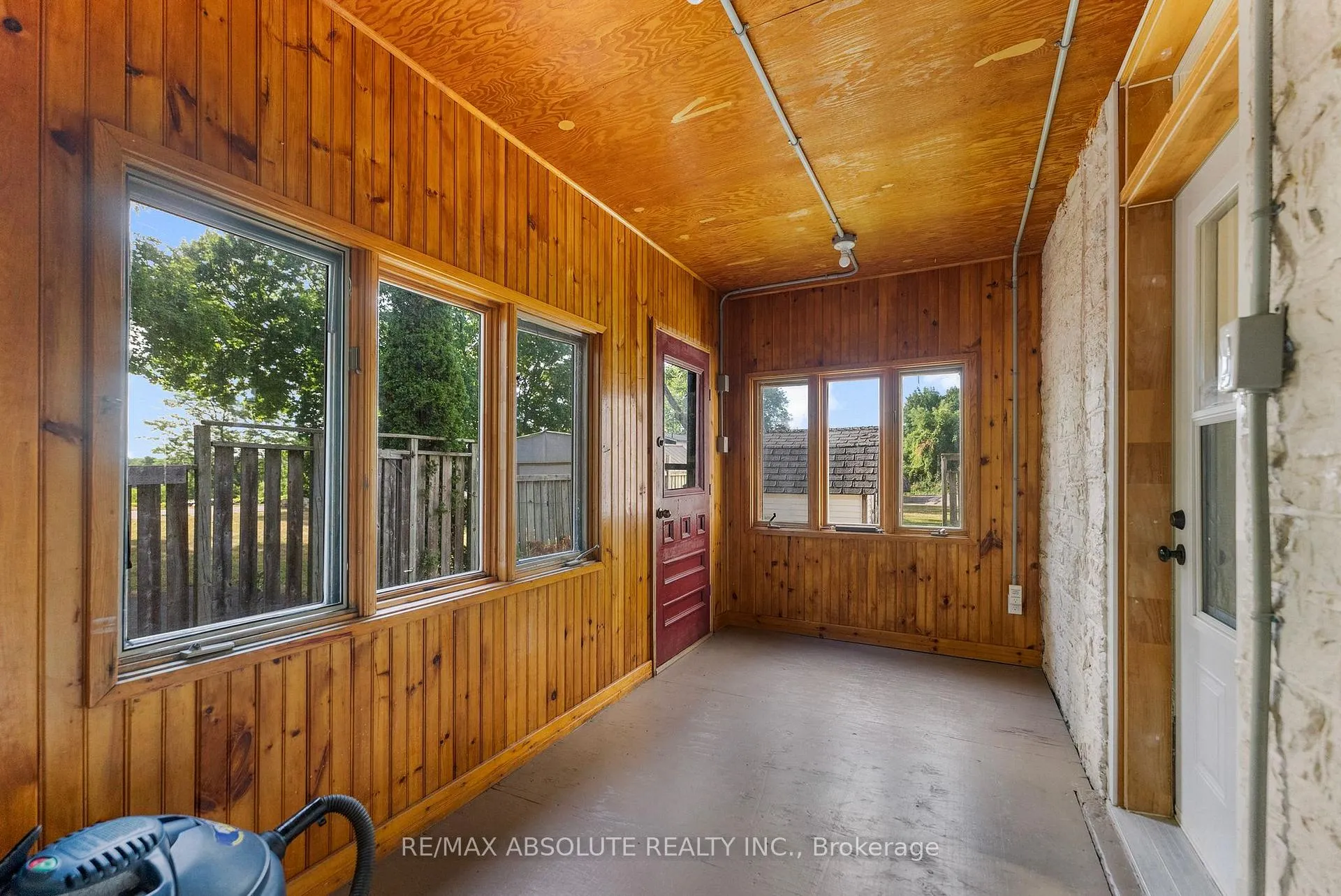 Photo 31 of 24 Ottawa Street, Arnprior — HOMEH