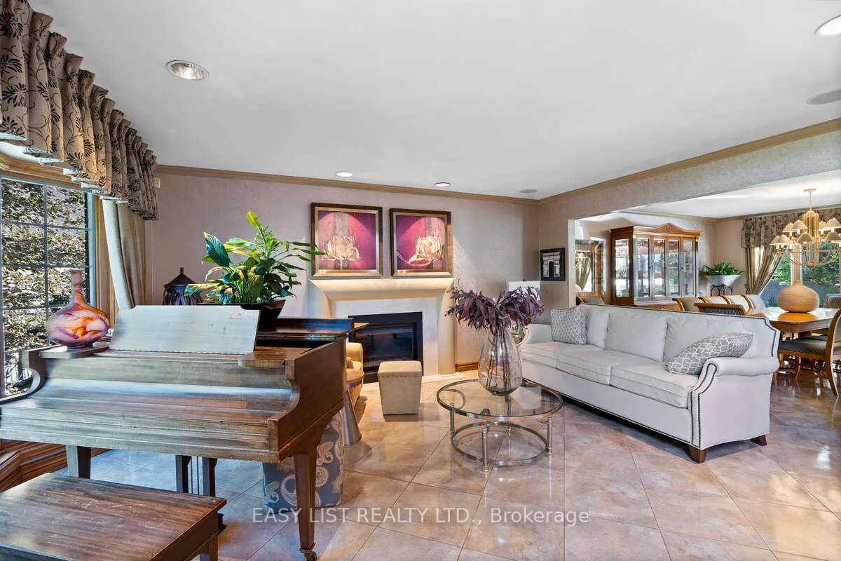 Photo 29 of 541 Kerr Crescent, Lakeshore — HOMEH