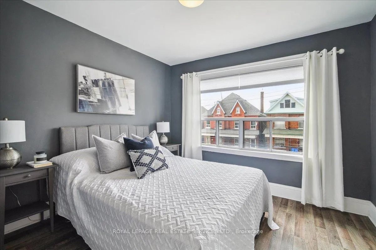 Photo 13 of 436 Catharine Street N, Hamilton, North End — HOMEH