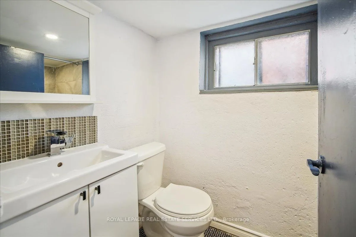 Photo 19 of 436 Catharine Street N, Hamilton, North End — HOMEH