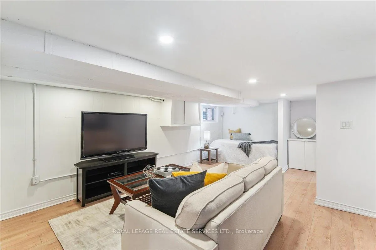 Photo 22 of 436 Catharine Street N, Hamilton, North End — HOMEH
