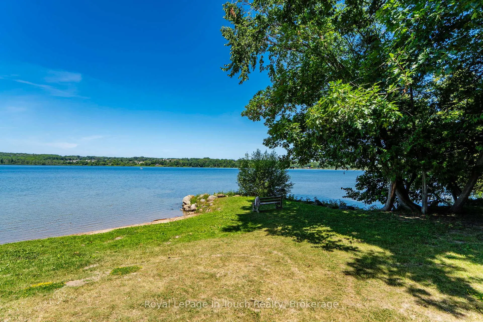 Photo 30 of 30 Lakeshore Road, Midland — HOMEH
