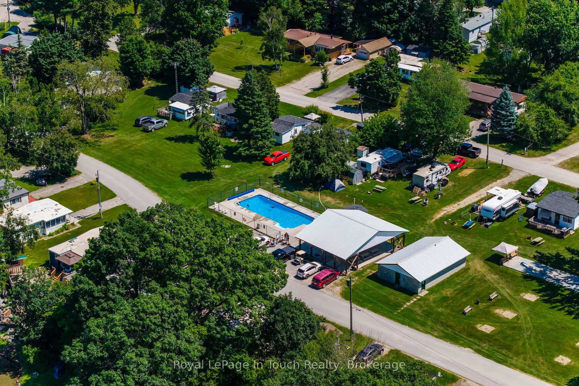 Photo 45 of 30 Lakeshore Road, Midland — HOMEH