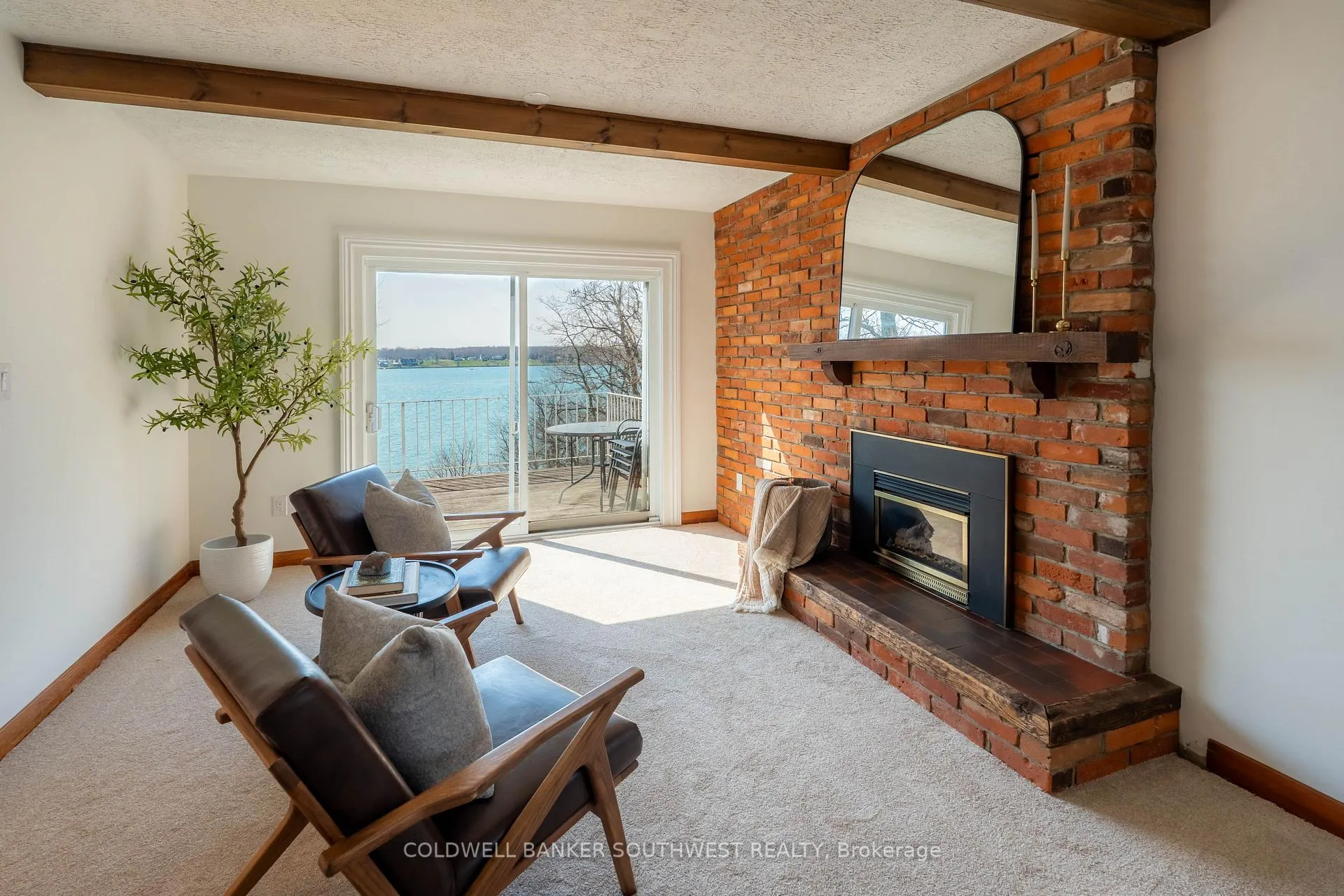 Photo 8 of 803 St. Clair Parkway, St. Clair — HOMEH