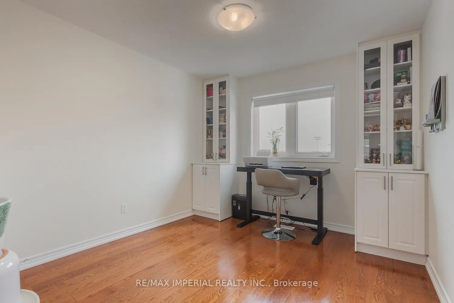Photo 18 of 85 Maple Ridge Crescent E, Markham, Greensborough — HOMEH