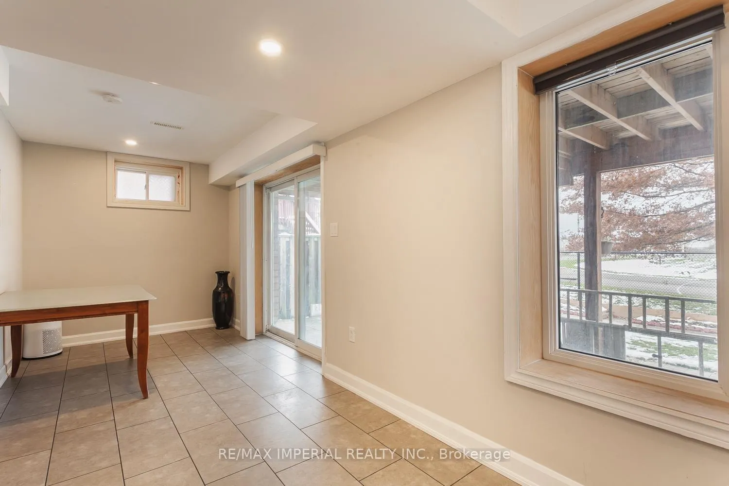 Photo 22 of 85 Maple Ridge Crescent E, Markham, Greensborough — HOMEH