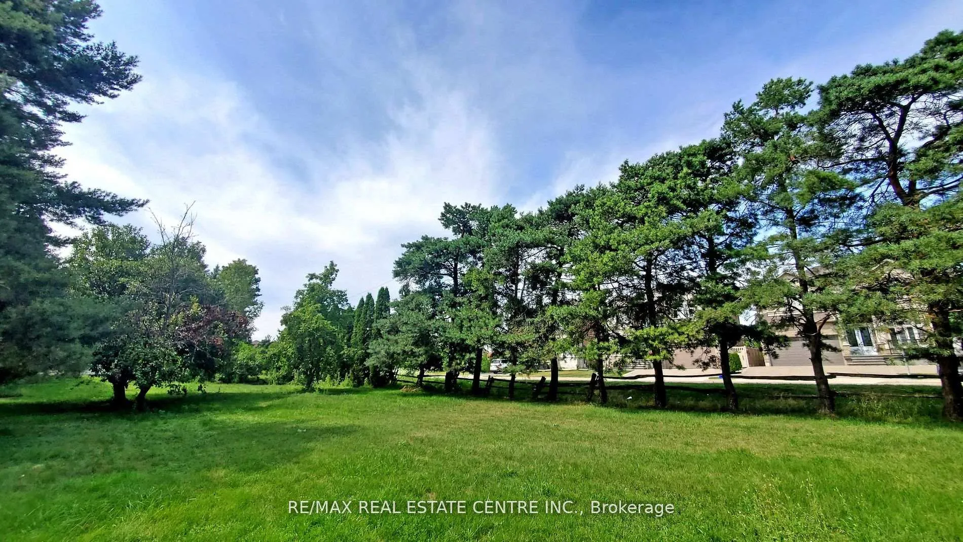 Photo 8 of 103 Chester Avenue, Hamilton, Gourley — HOMEH