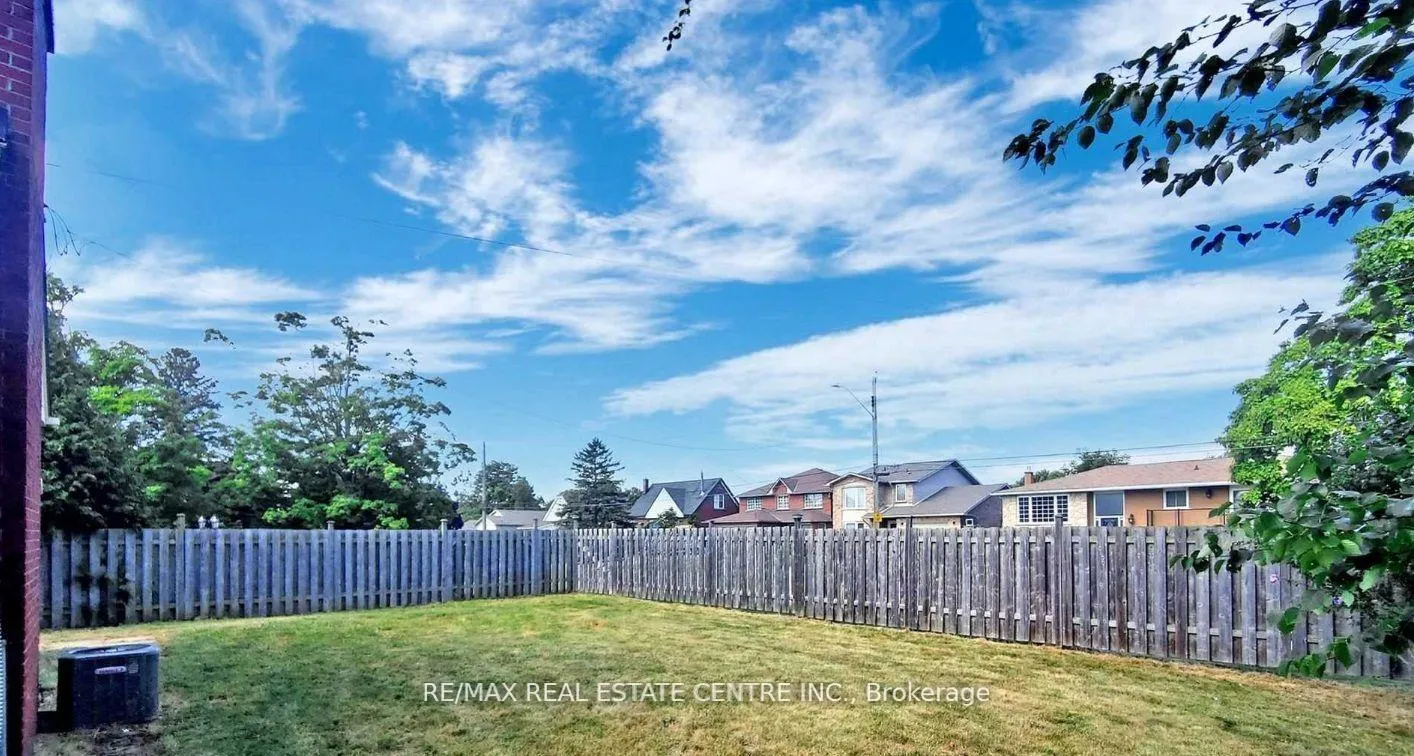 Photo 15 of 103 Chester Avenue, Hamilton, Gourley — HOMEH