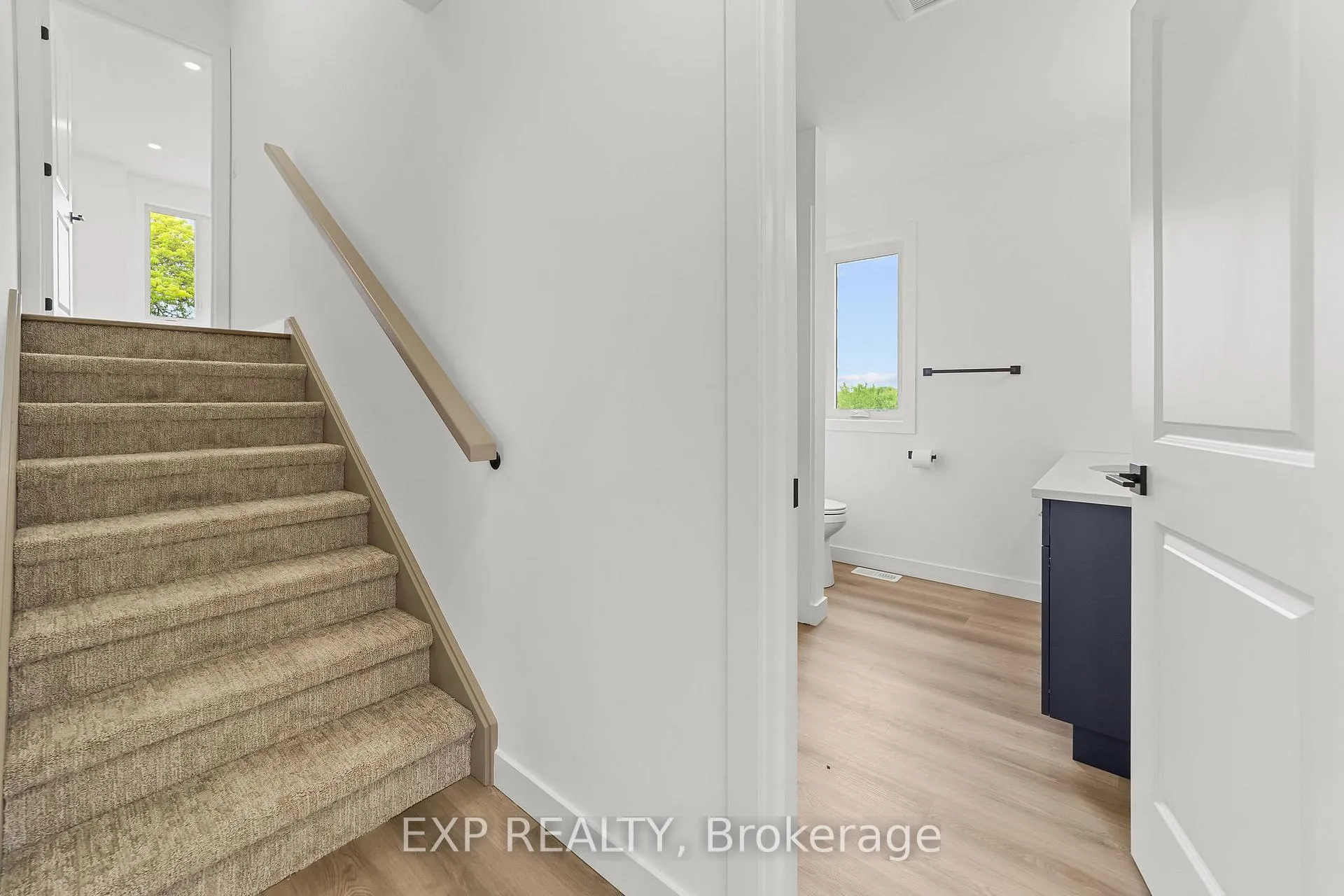 Photo 11 of 1552 Melwood Drive, St. Clair — HOMEH