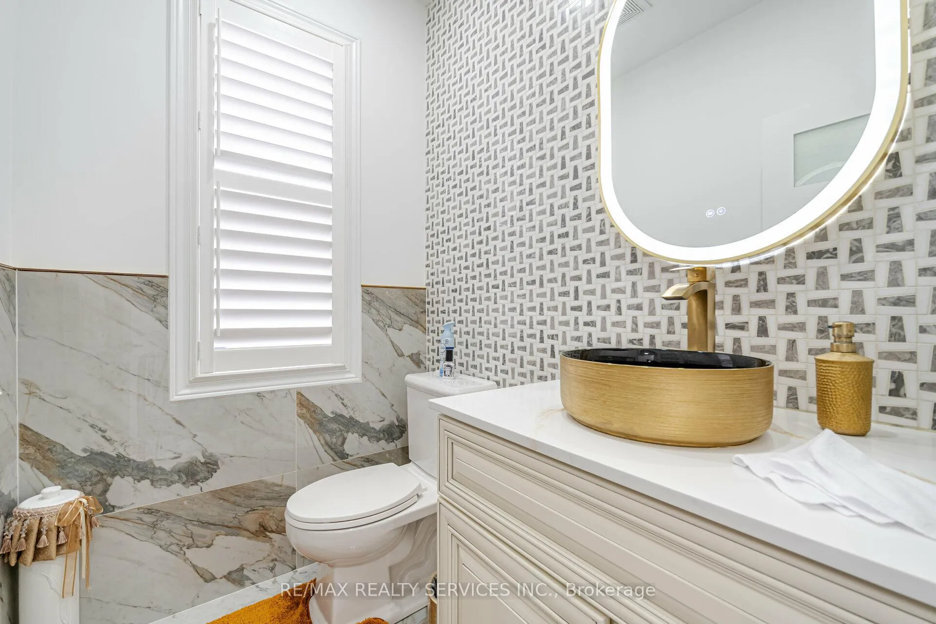 Photo 20 of 284 Johnson Drive, Shelburne — HOMEH