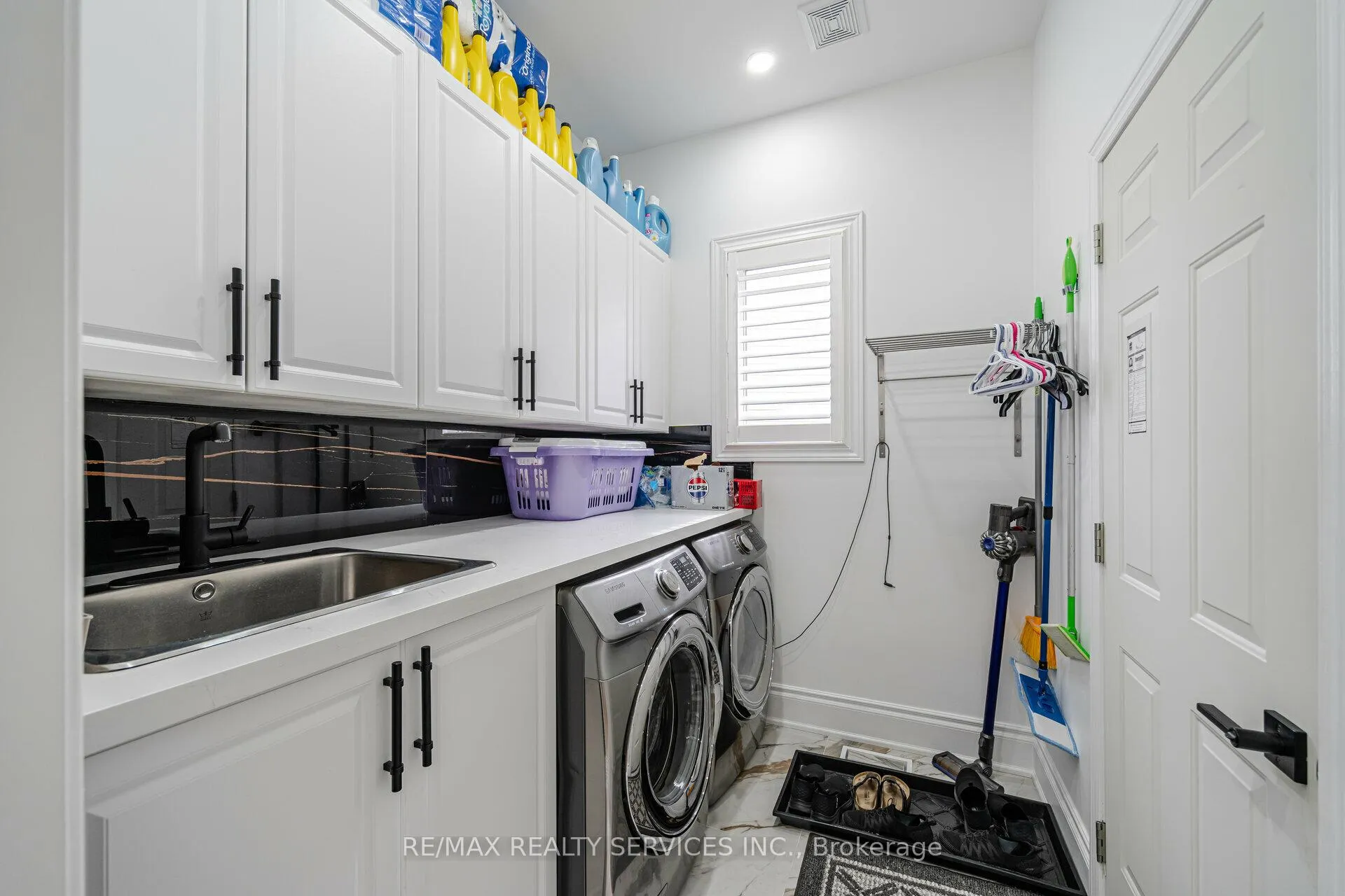 Photo 21 of 284 Johnson Drive, Shelburne — HOMEH