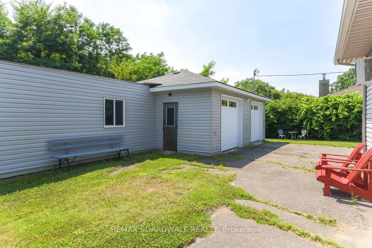 Photo 7 of 7032 Mason Street, Ottawa, Greely — HOMEH
