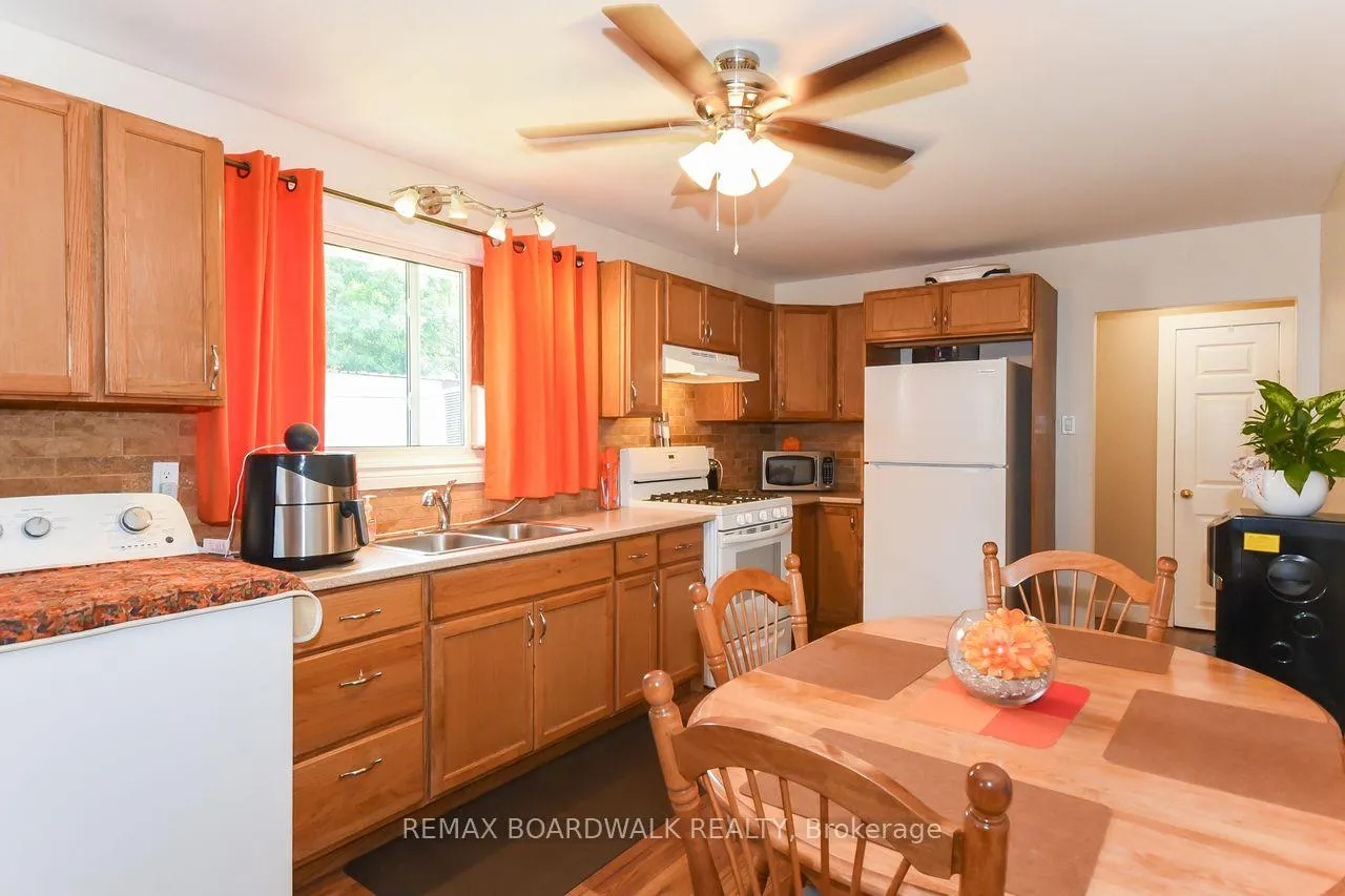 Photo 13 of 7032 Mason Street, Ottawa, Greely — HOMEH