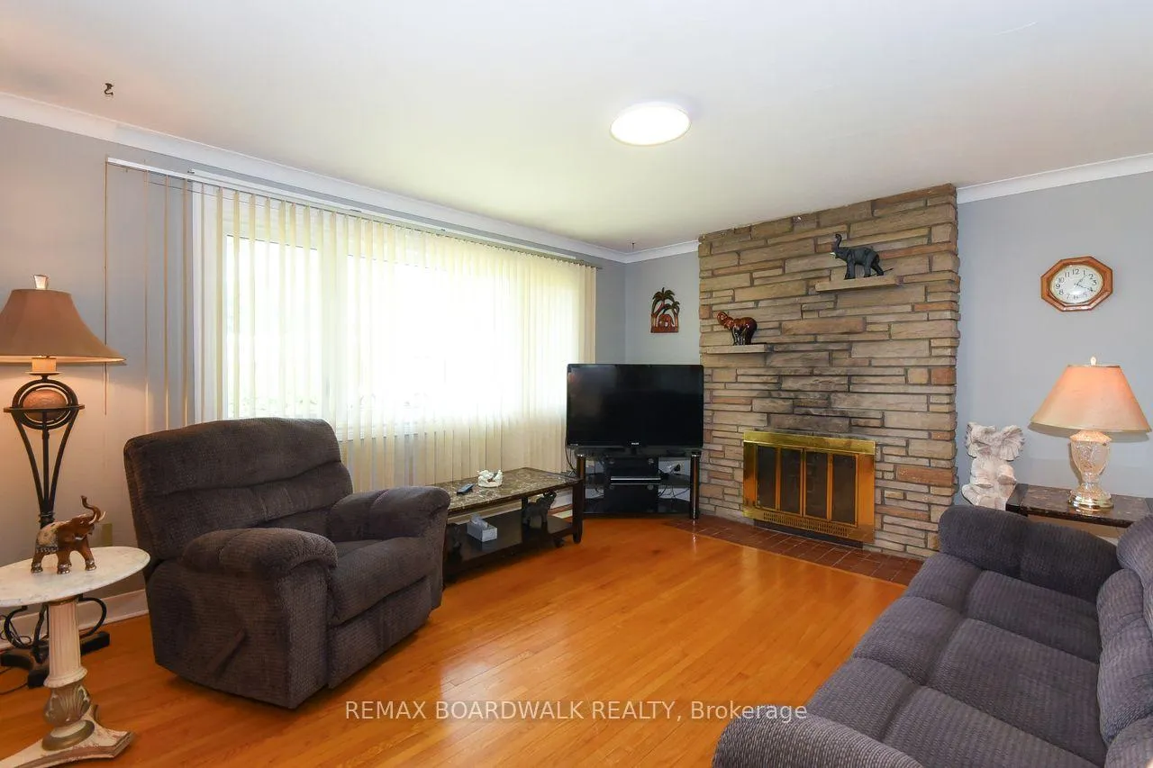 Photo 15 of 7032 Mason Street, Ottawa, Greely — HOMEH