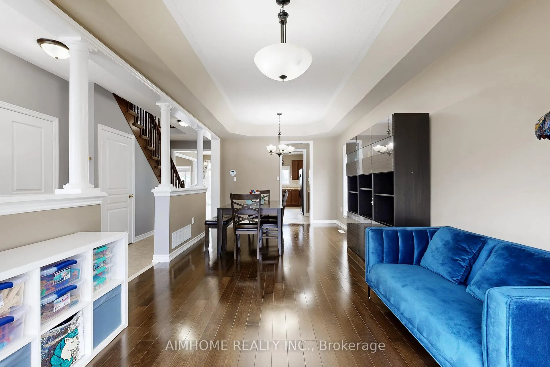 Photo 6 of 8 Brookhurst Avenue, Georgina, Keswick South — HOMEH