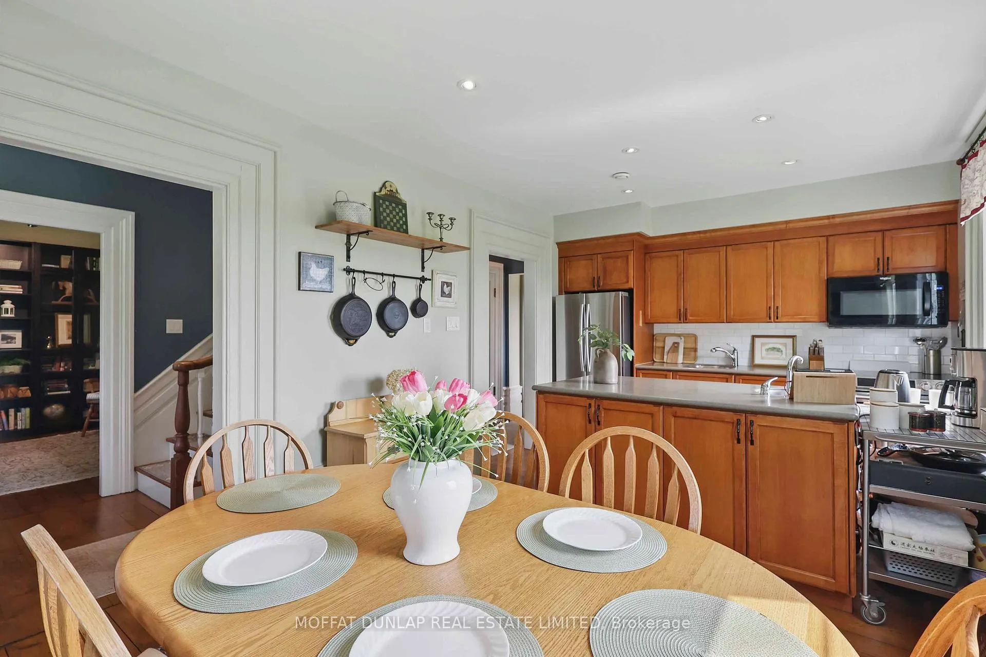 Photo 2 of 16473 Mount Pleasant Road, Caledon, Rural Caledon — HOMEH