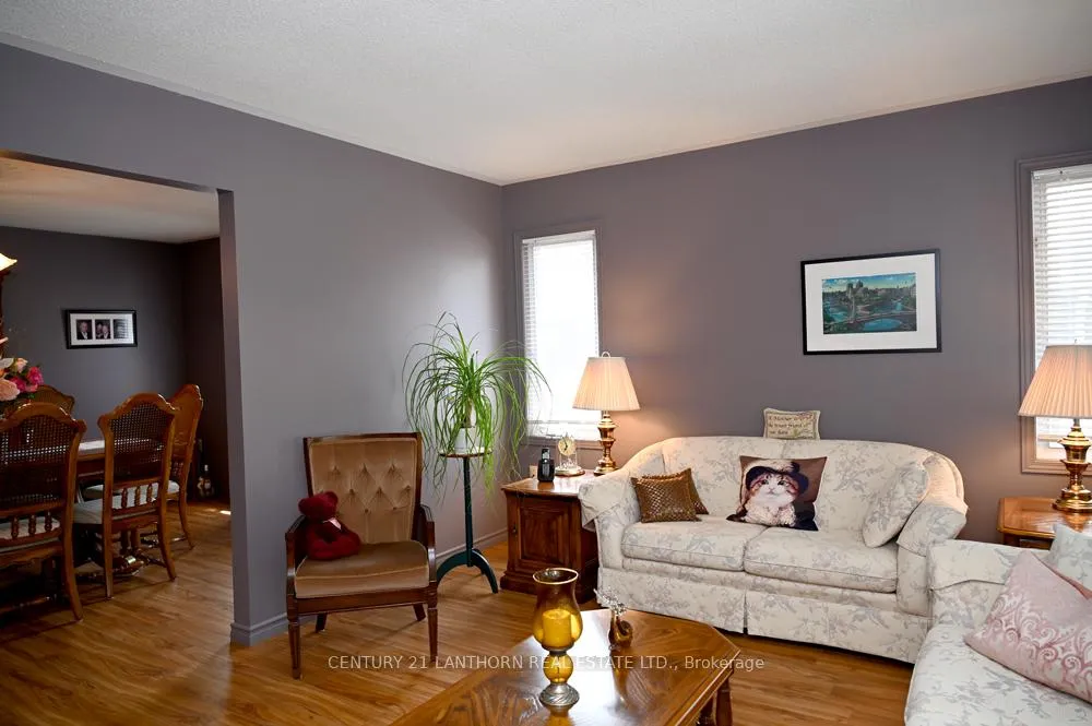 Photo 25 of 26 Heritage Drive, Prince Edward County, Wellington — HOMEH