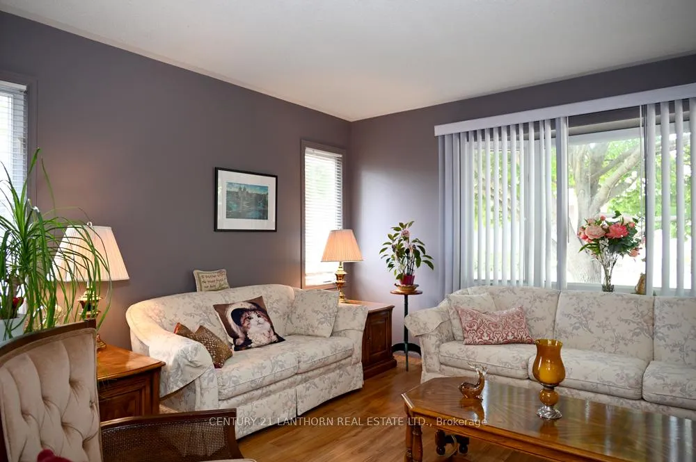 Photo 33 of 26 Heritage Drive, Prince Edward County, Wellington — HOMEH
