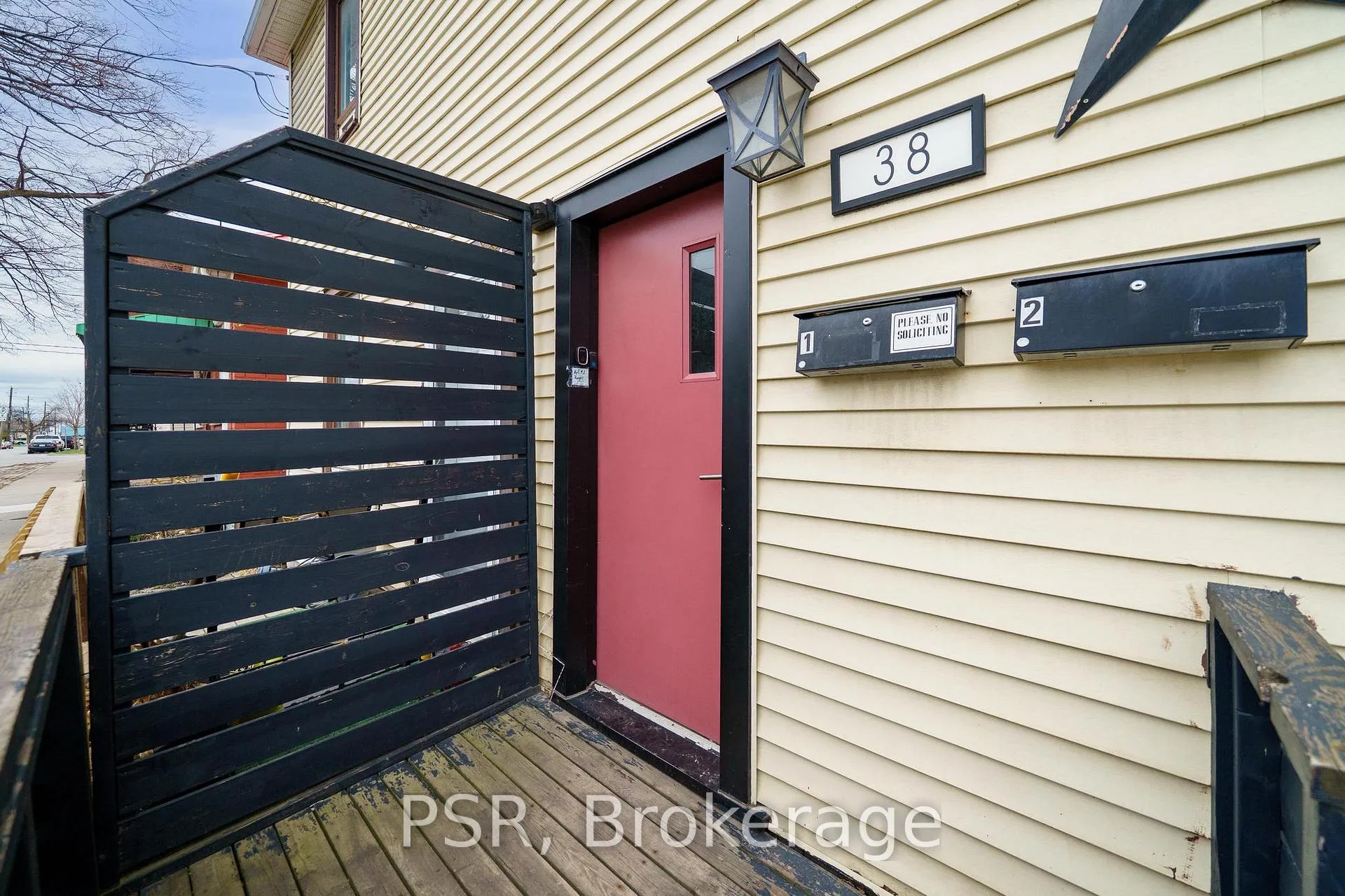 Photo 2 of 38 Princess Street, Hamilton, Gibson — HOMEH
