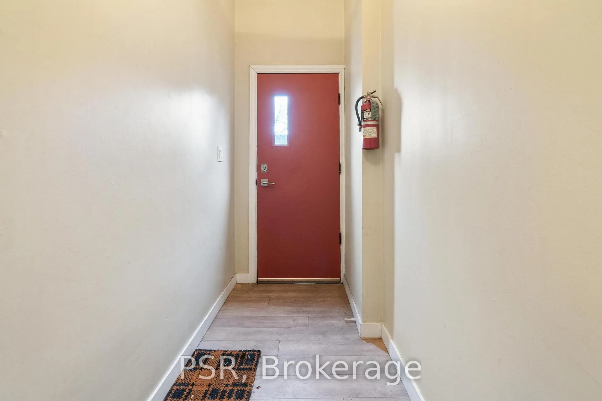 Photo 3 of 38 Princess Street, Hamilton, Gibson — HOMEH