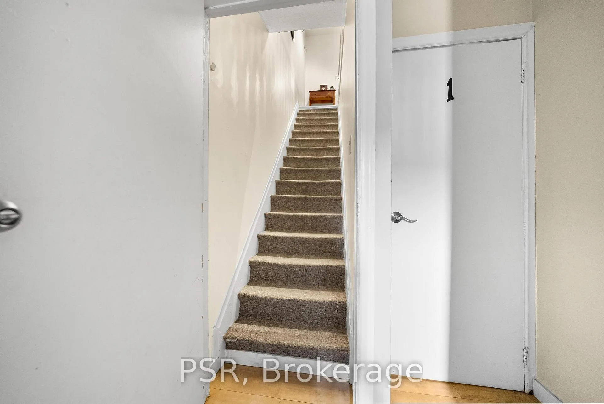 Photo 20 of 38 Princess Street, Hamilton, Gibson — HOMEH