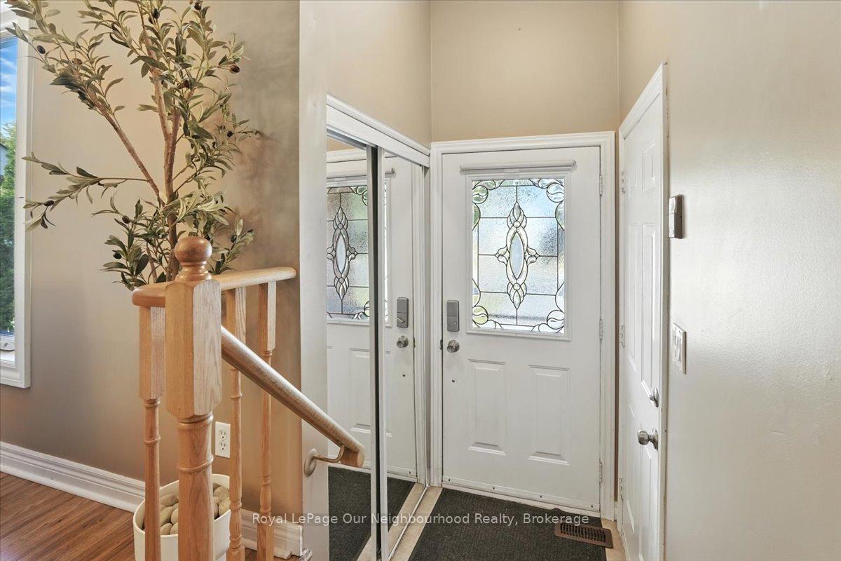 Photo 4 of 67 Harmer Drive, Clarington, Newcastle — HOMEH