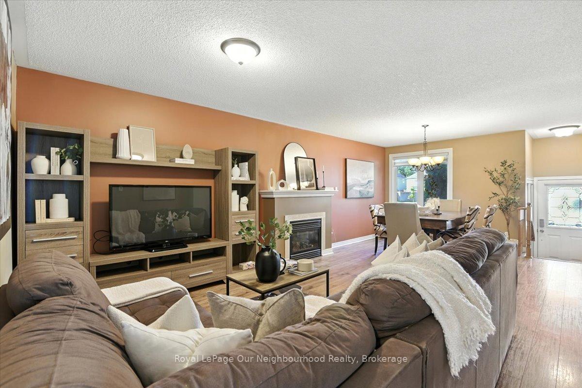 Photo 6 of 67 Harmer Drive, Clarington, Newcastle — HOMEH